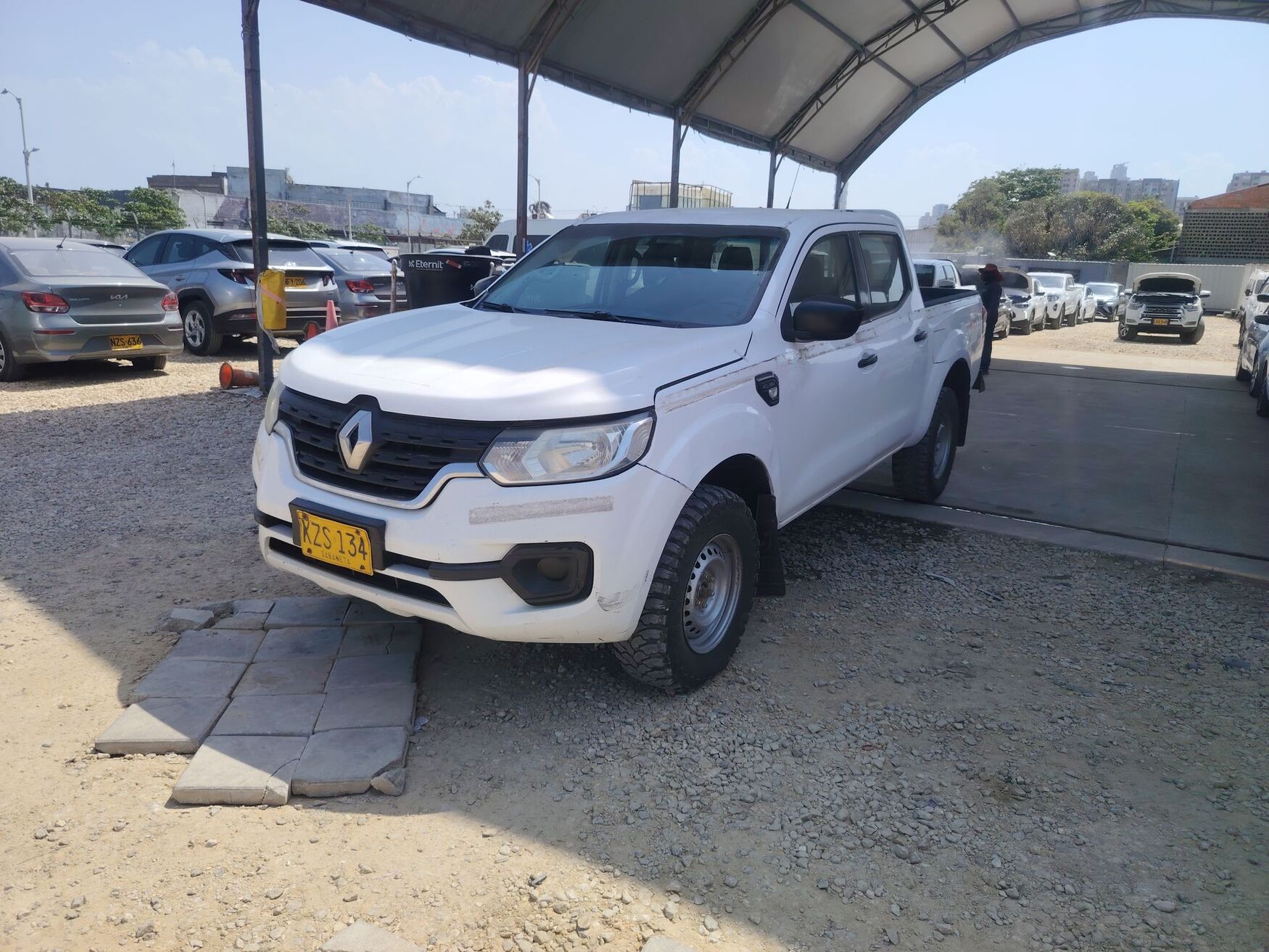 RENAULT ALASKAN 2023