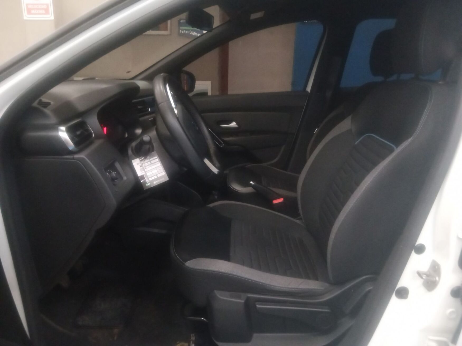 RENAULT DUSTER 2024