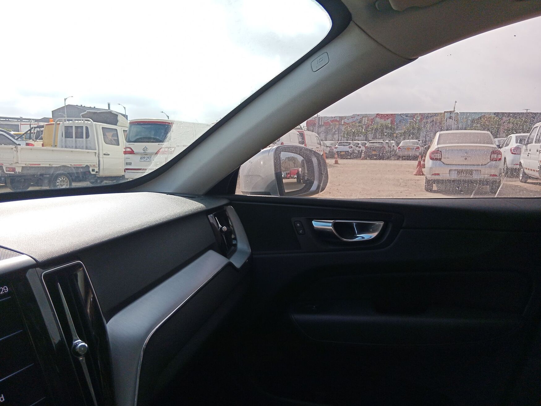 VOLVO XC60 2021