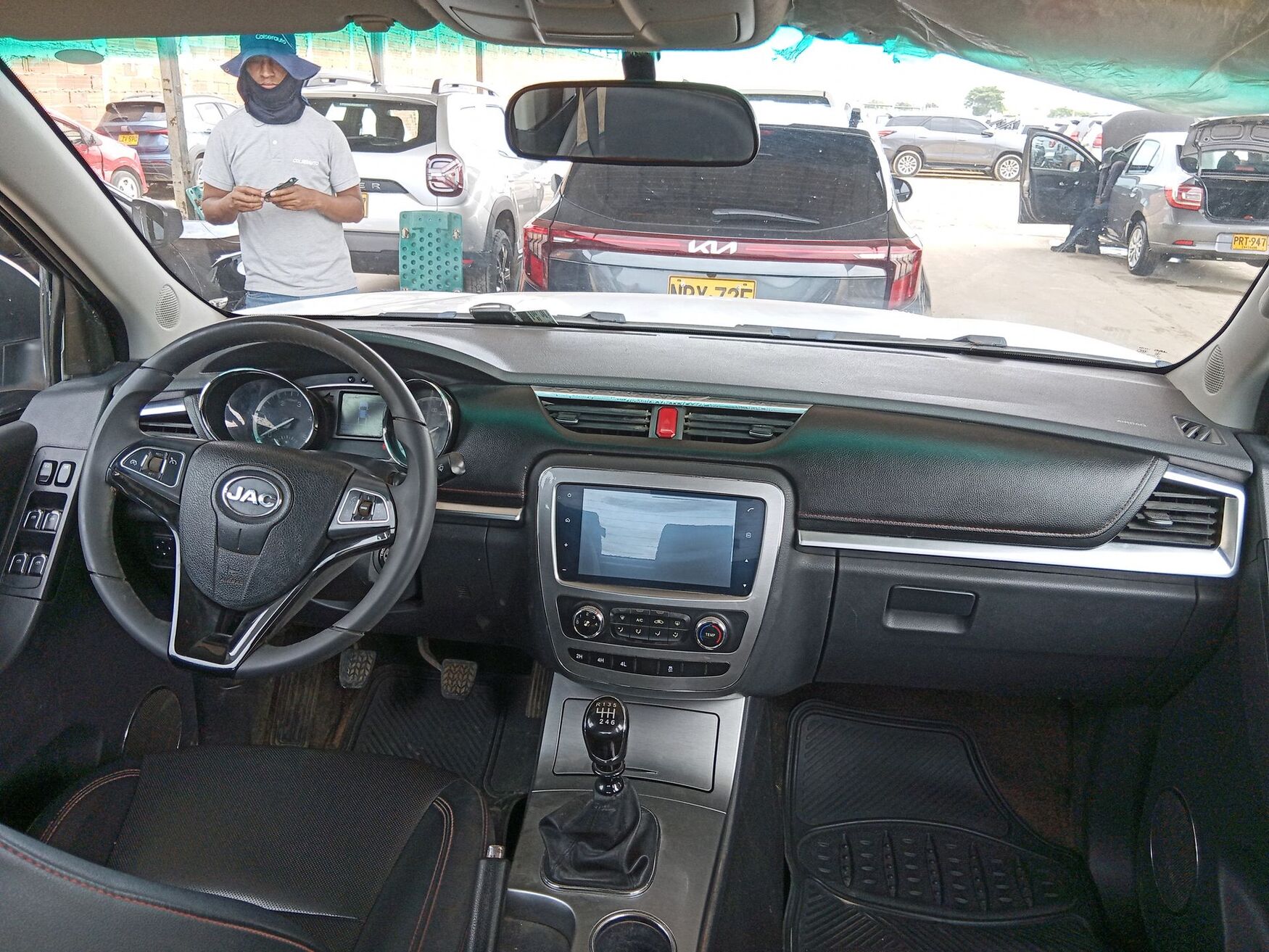 JAC JT8 2024