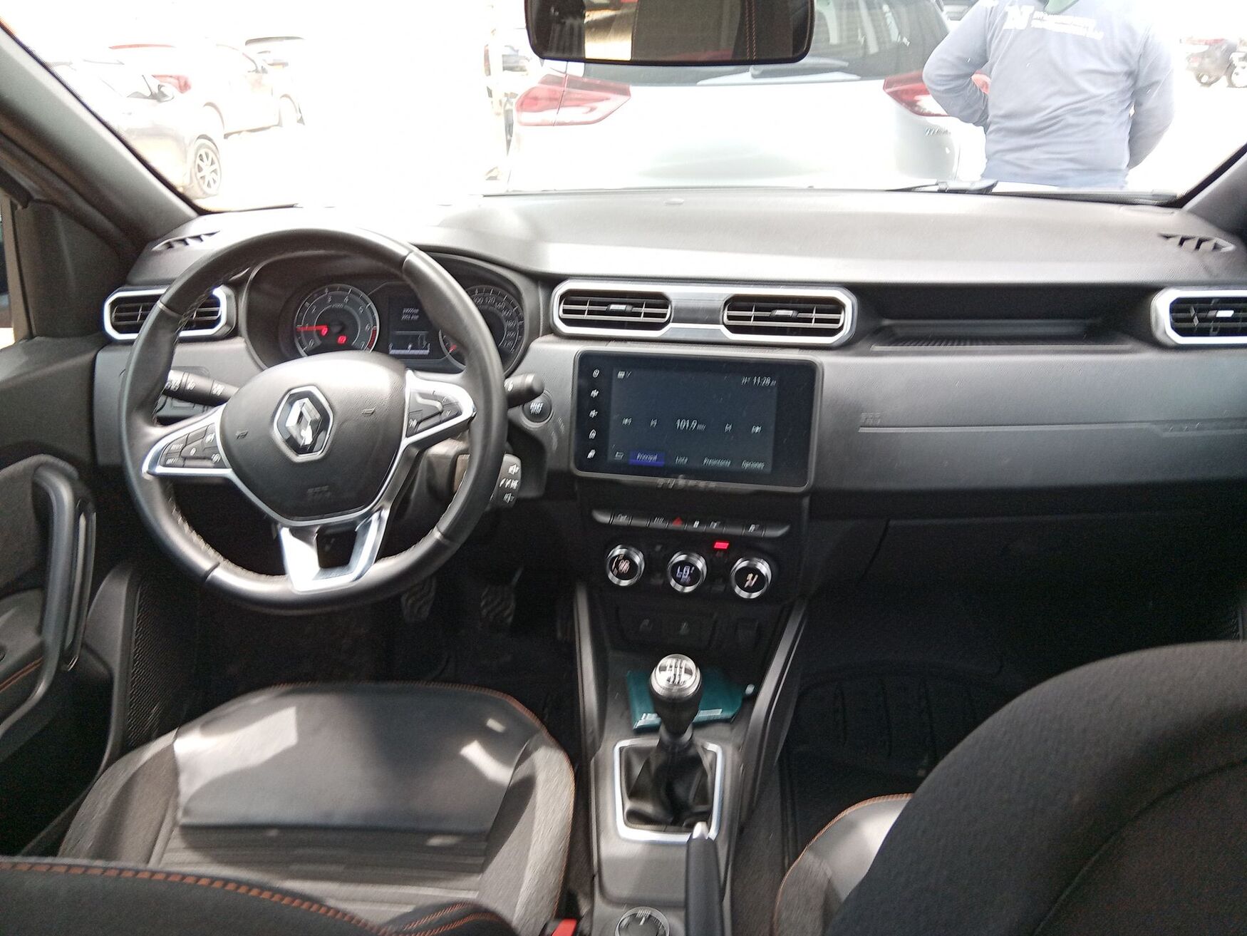RENAULT DUSTER 2026