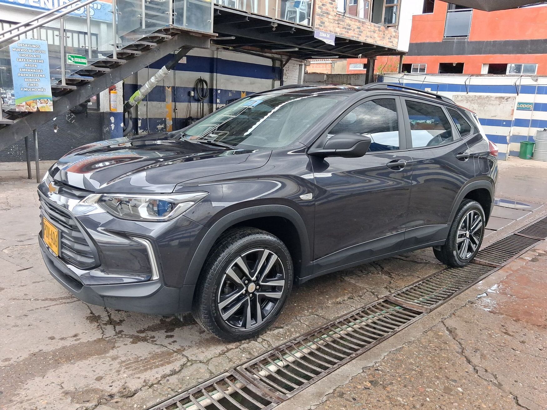 CHEVROLET TRACKER 2025