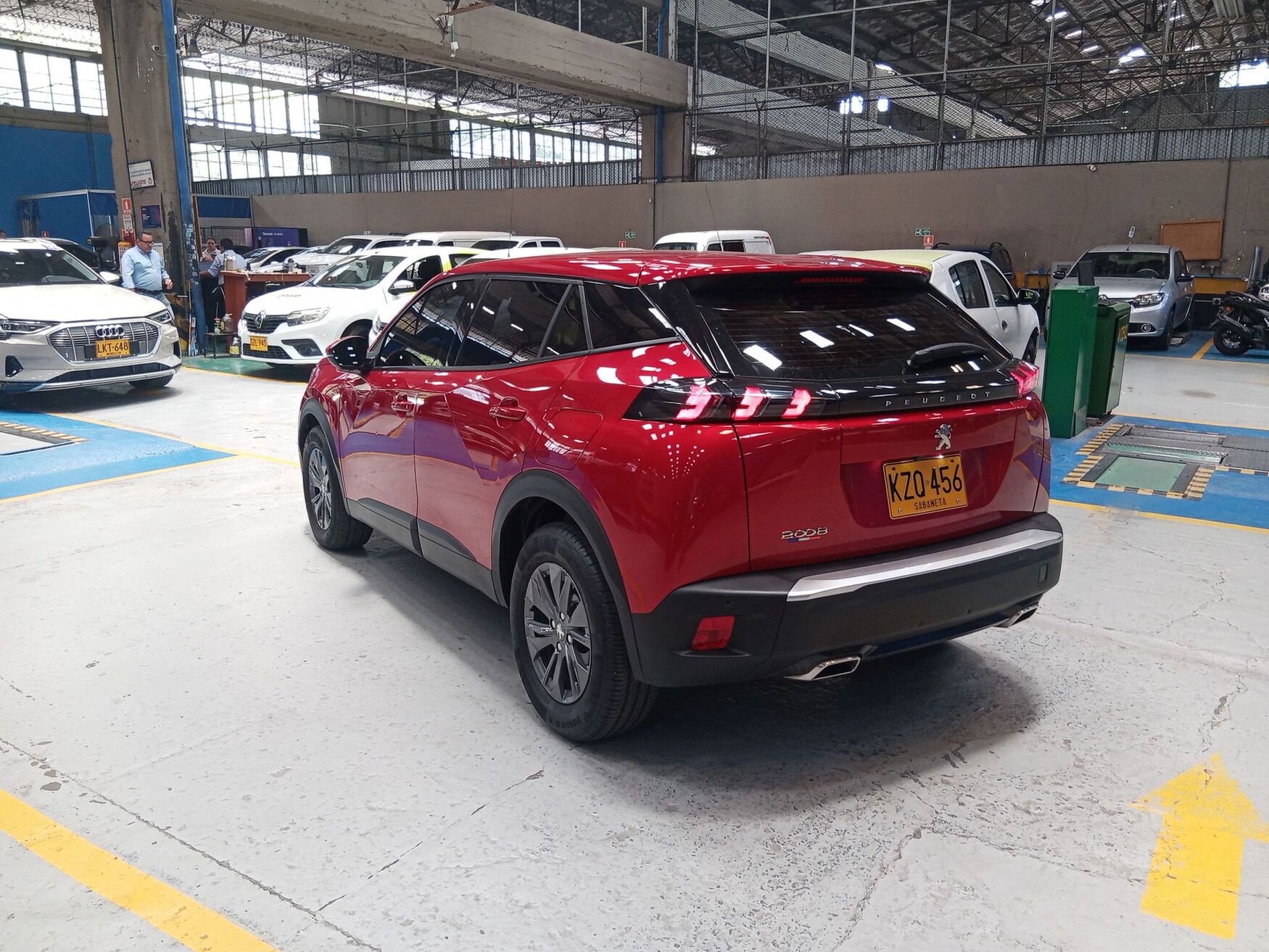 PEUGEOT 2008 2022