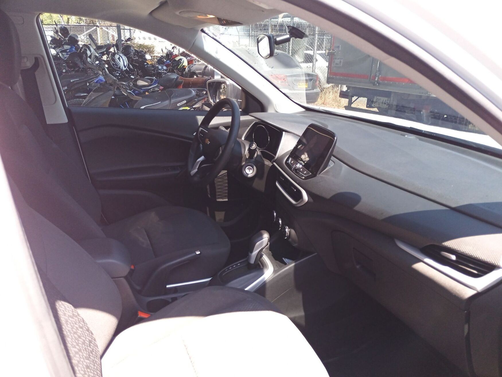 CHEVROLET TRACKER 2025