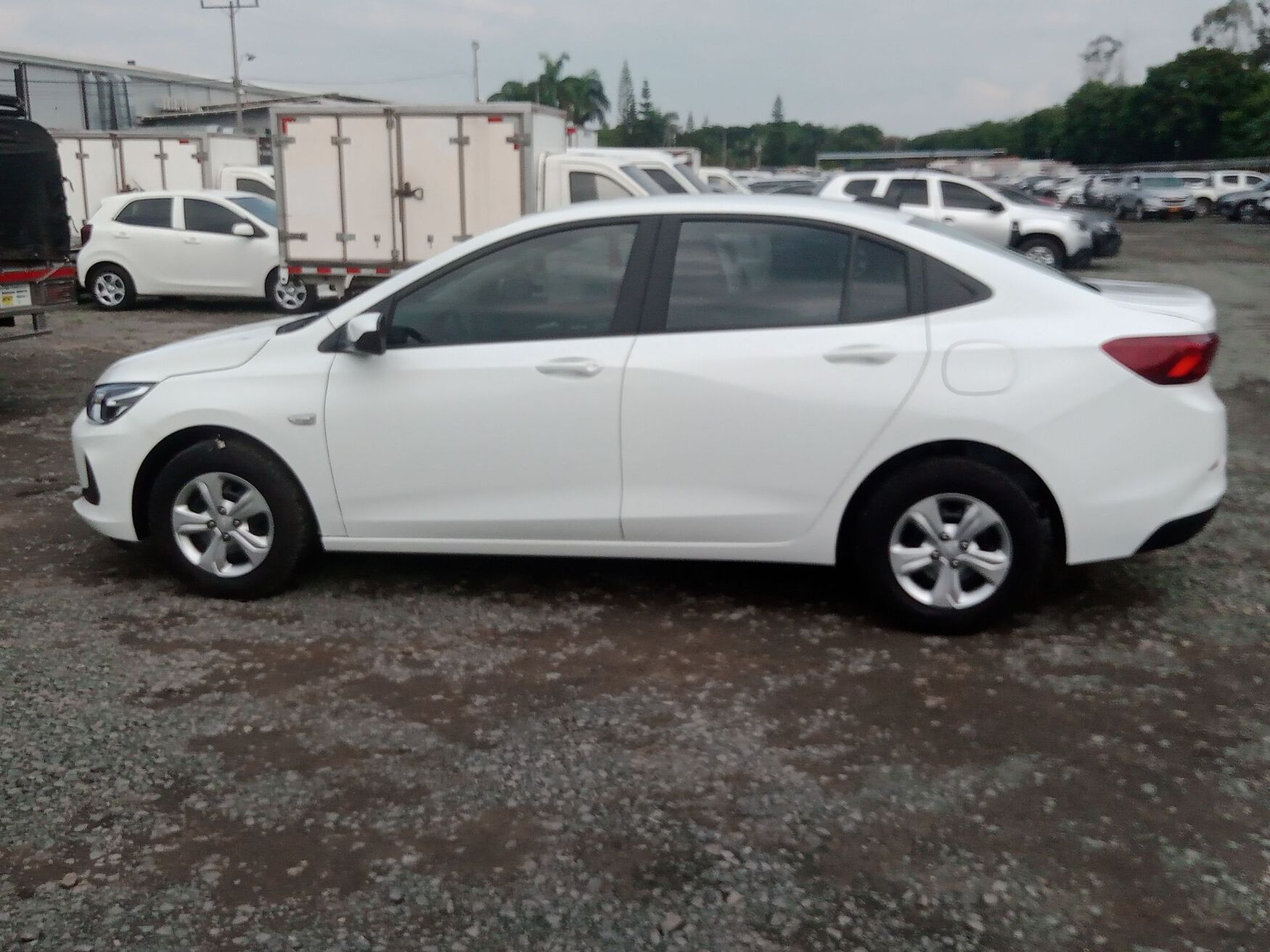 CHEVROLET ONIX 2025