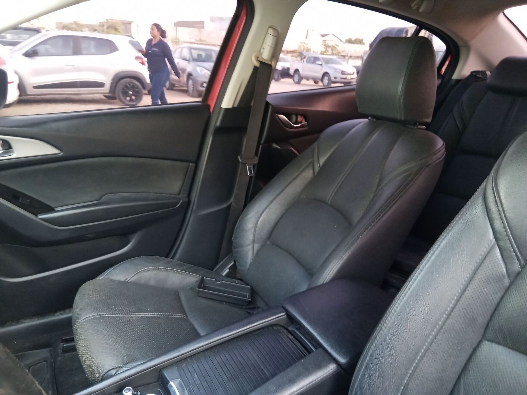 MAZDA 3 2019