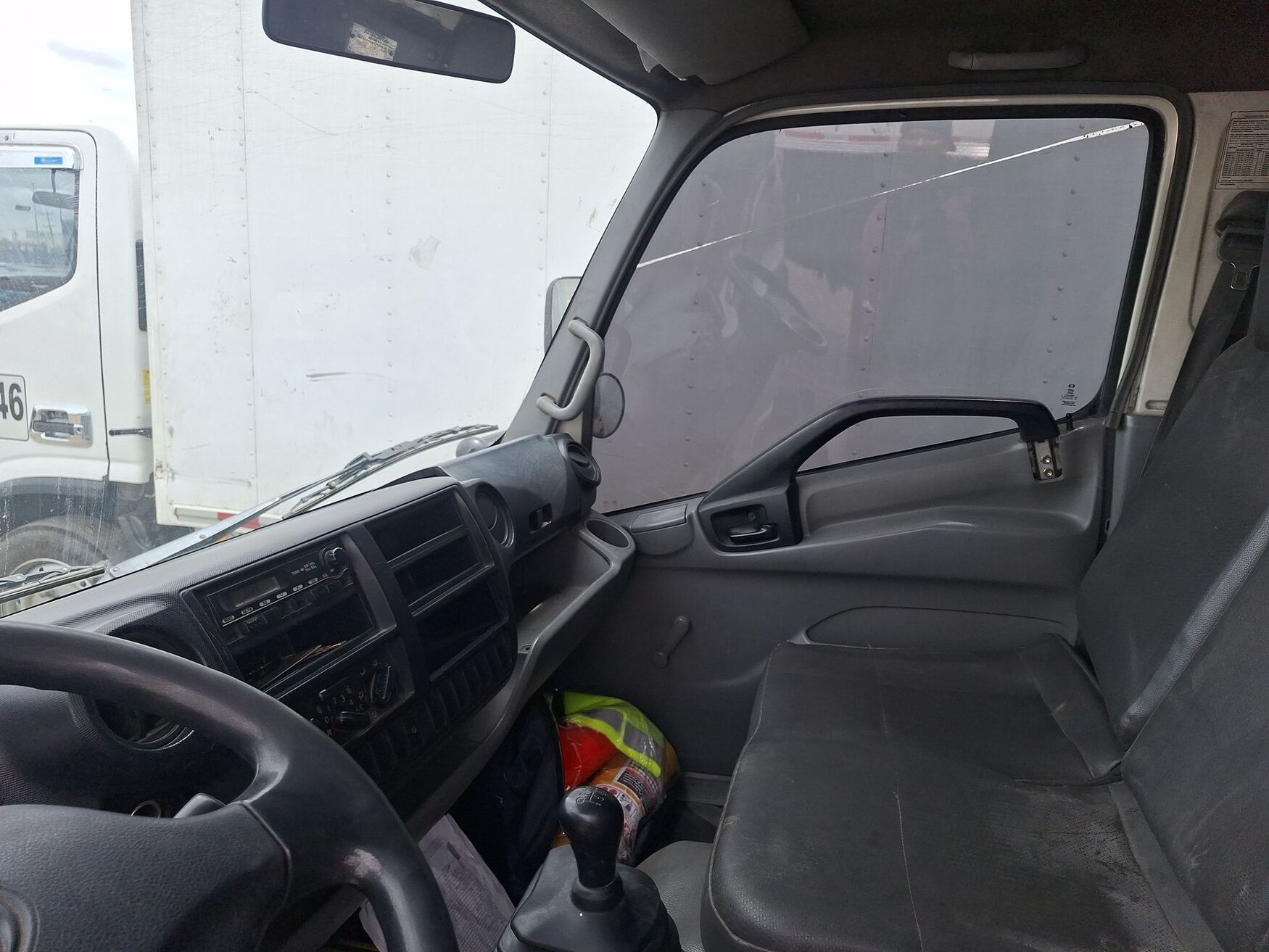 HINO DUTRO 2017