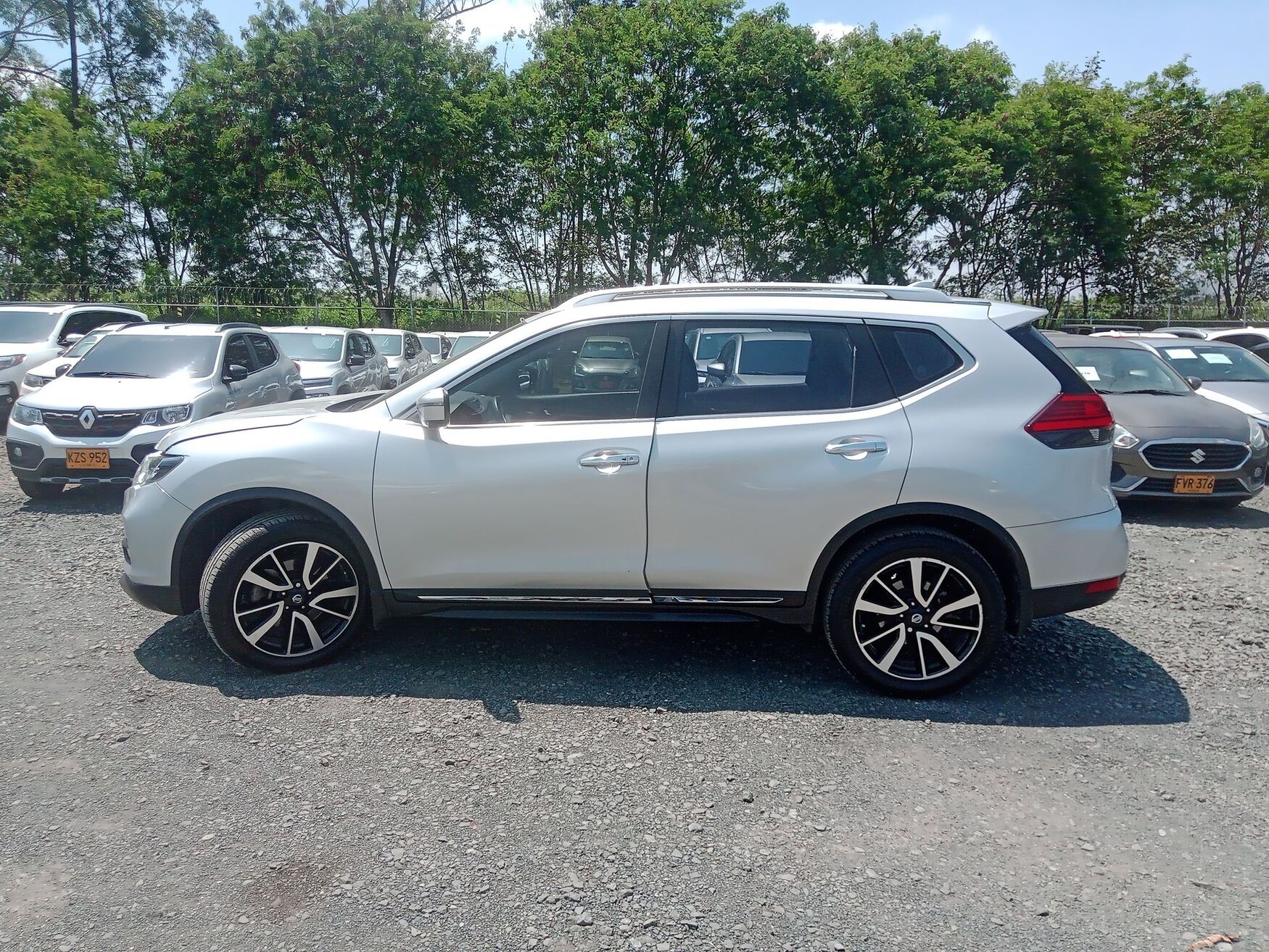 NISSAN X-TRAIL 2021