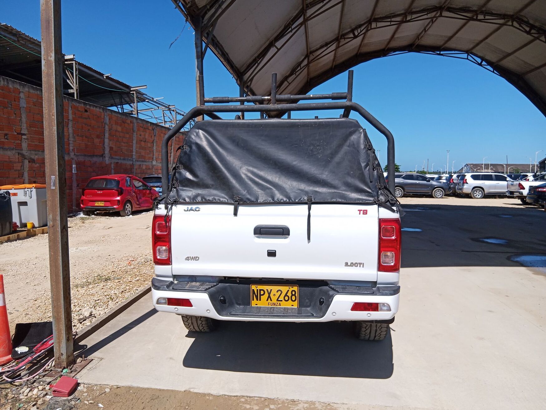 JAC JT8 2025
