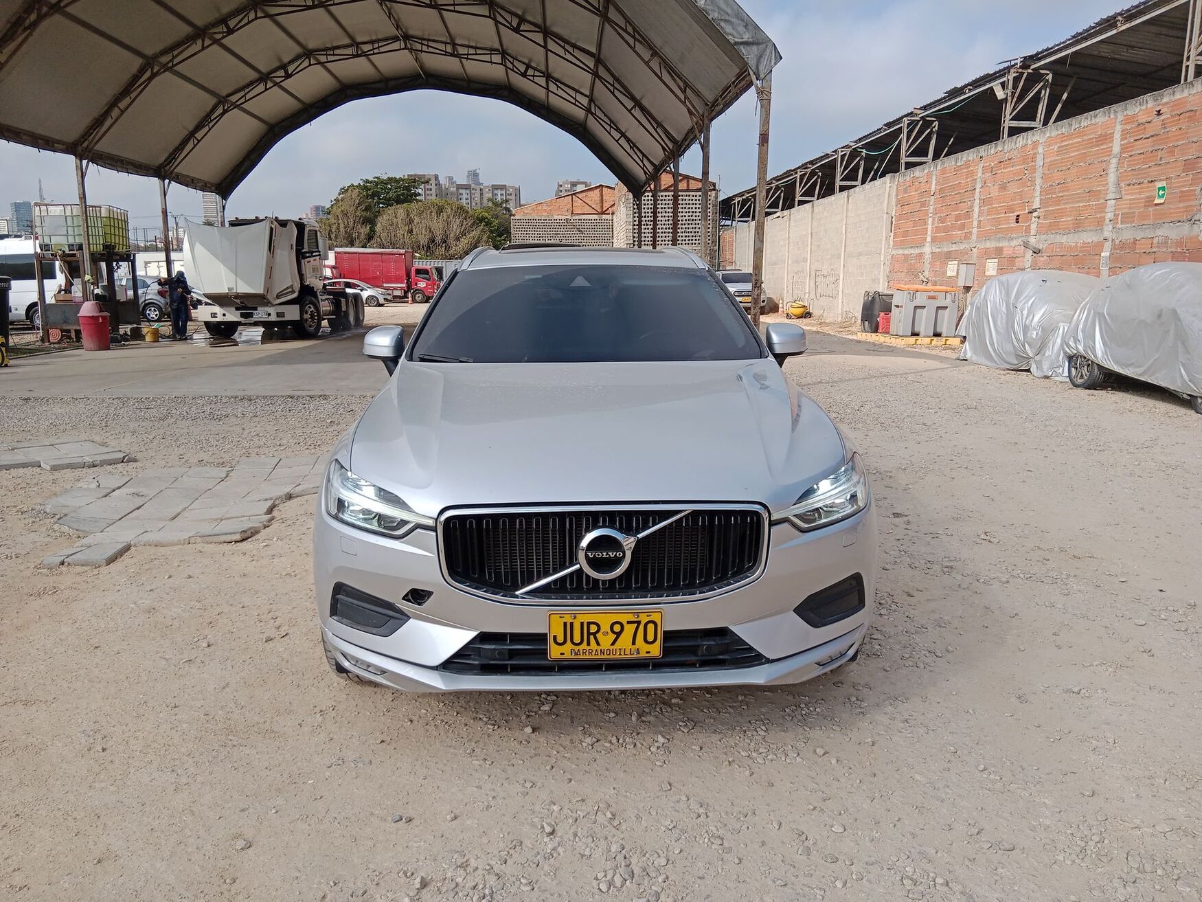 VOLVO XC60 2021