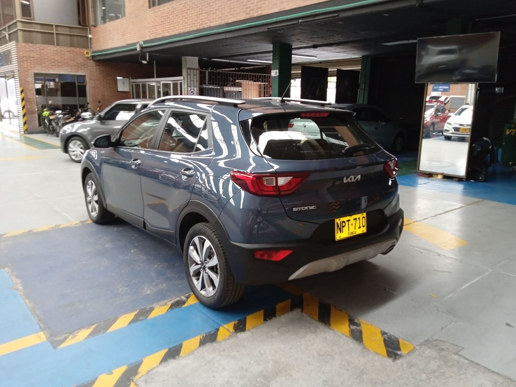 KIA STONIC 2023