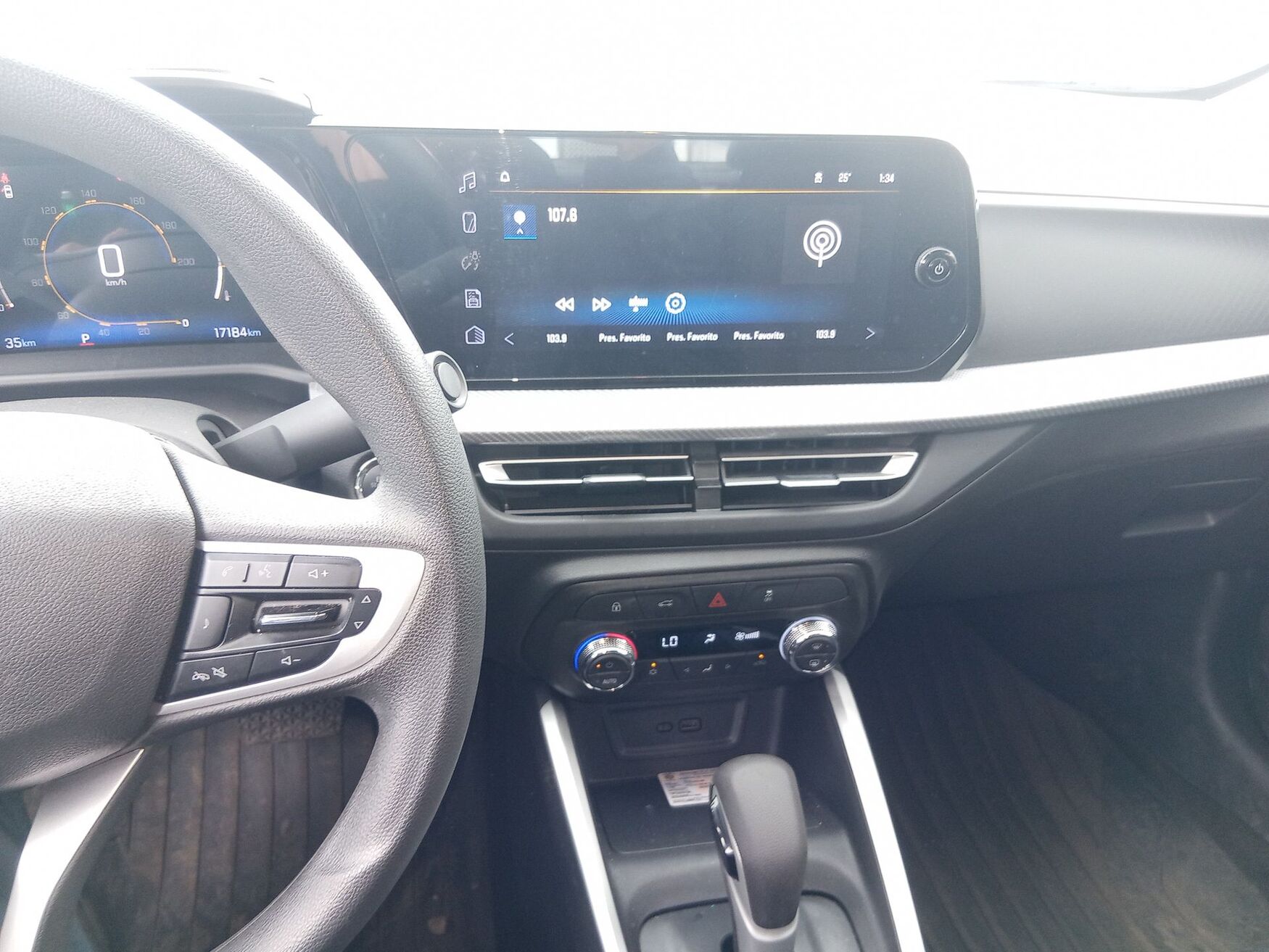 CHEVROLET ONIX 2026