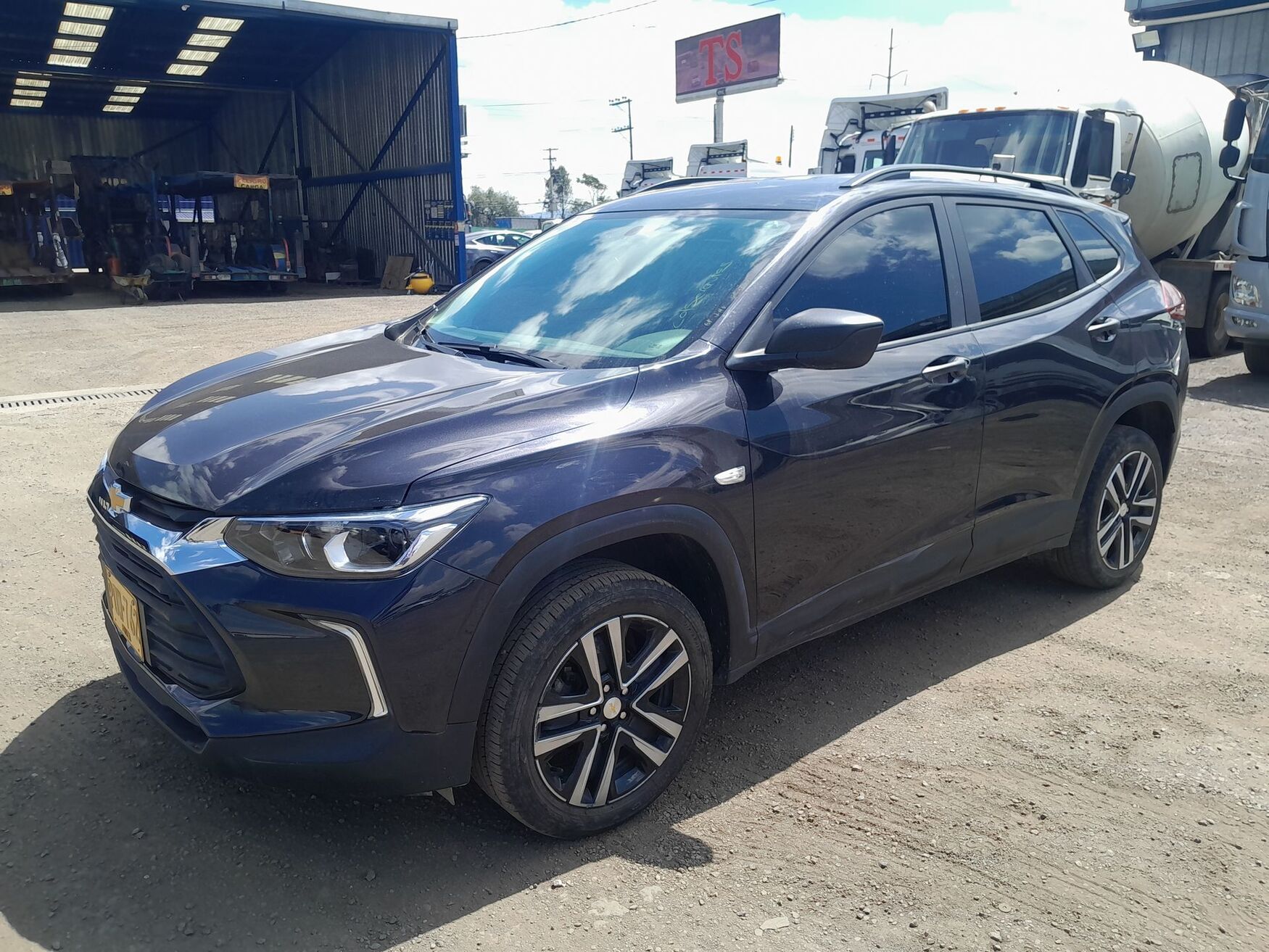 CHEVROLET TRACKER 2025