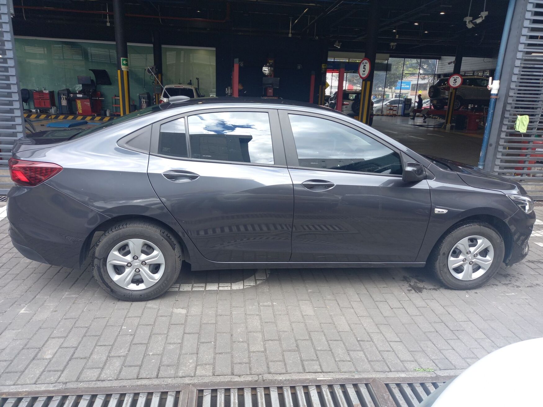 CHEVROLET ONIX 2025