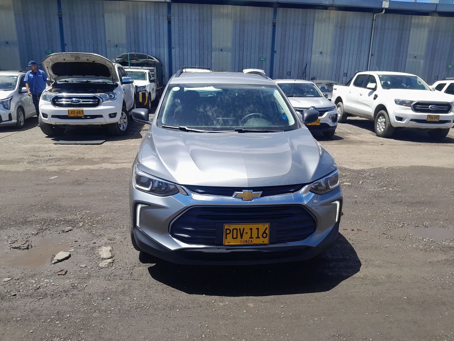 CHEVROLET TRACKER 2025