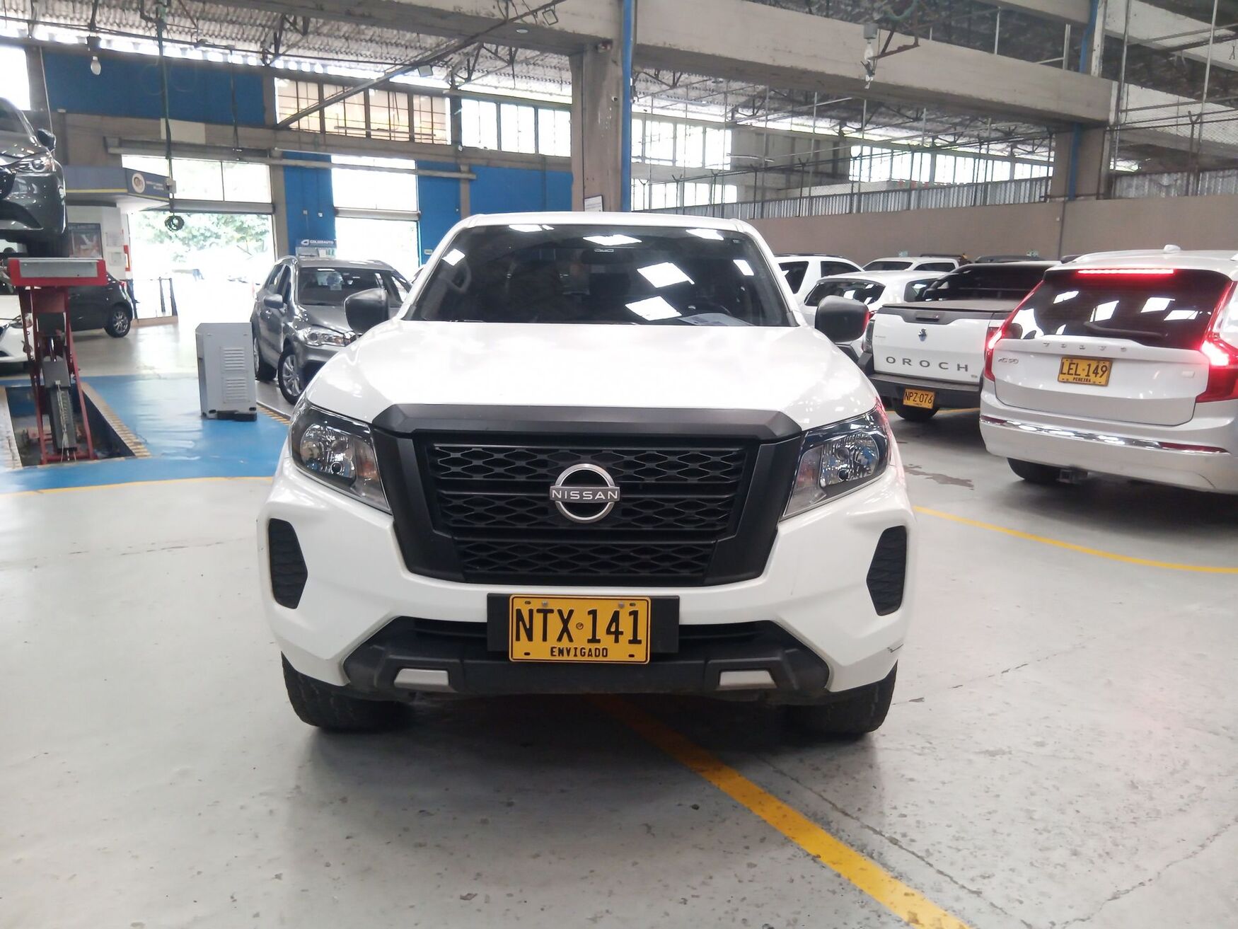 NISSAN FRONTIER 2025