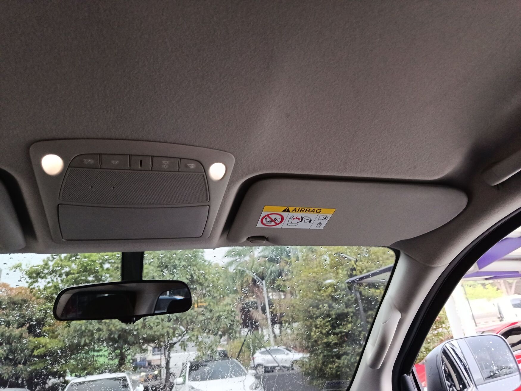 NISSAN FRONTIER 2025
