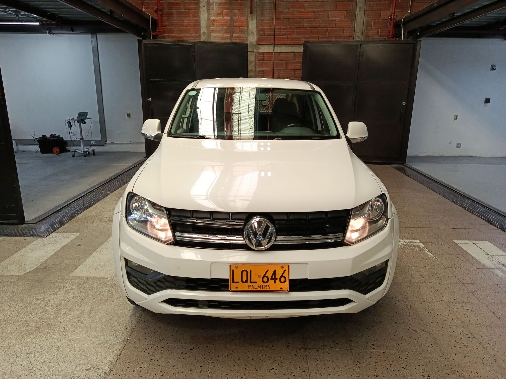 VOLKSWAGEN AMAROK 2022