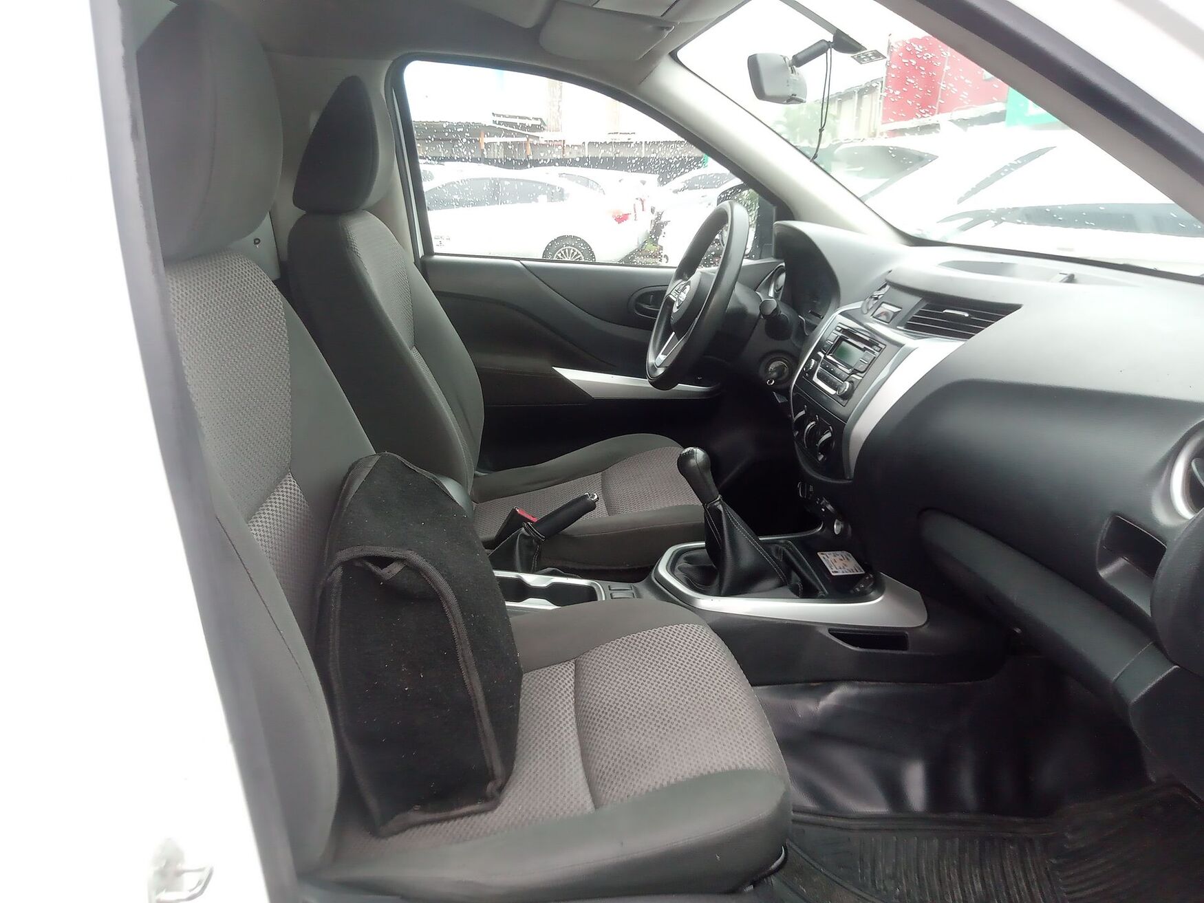 NISSAN FRONTIER 2022