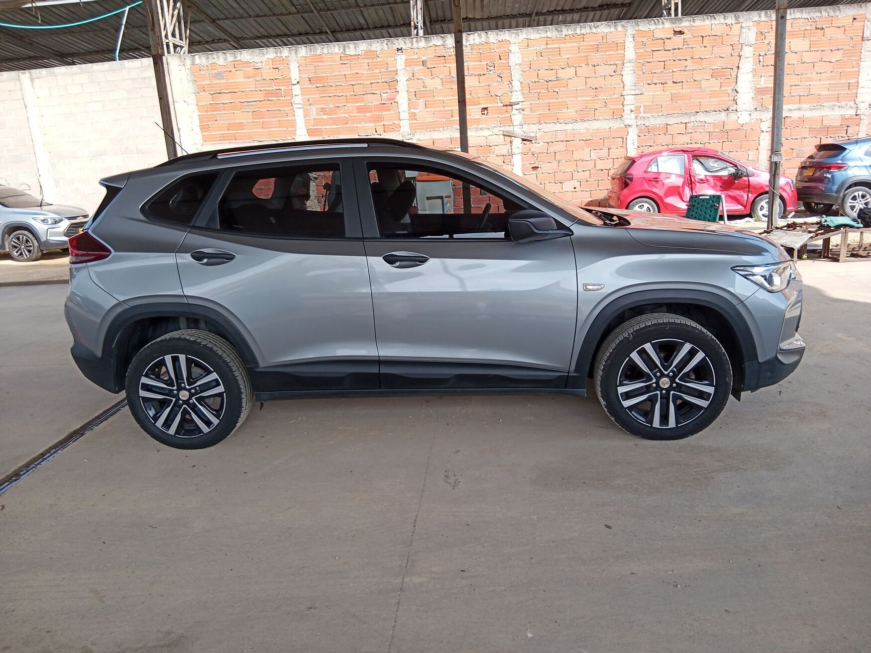 CHEVROLET TRACKER 2025