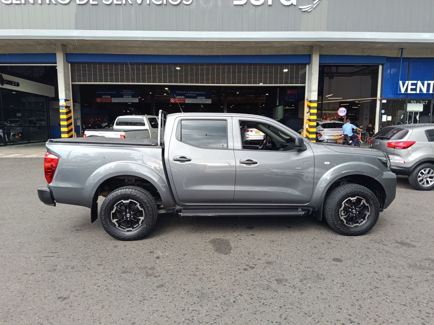 NISSAN FRONTIER 2025