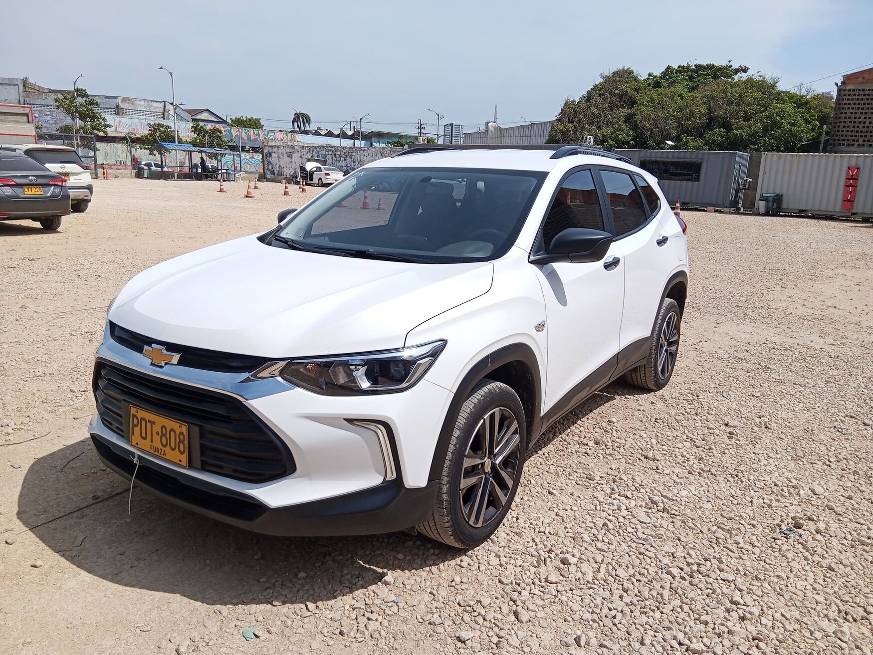 CHEVROLET TRACKER 2025