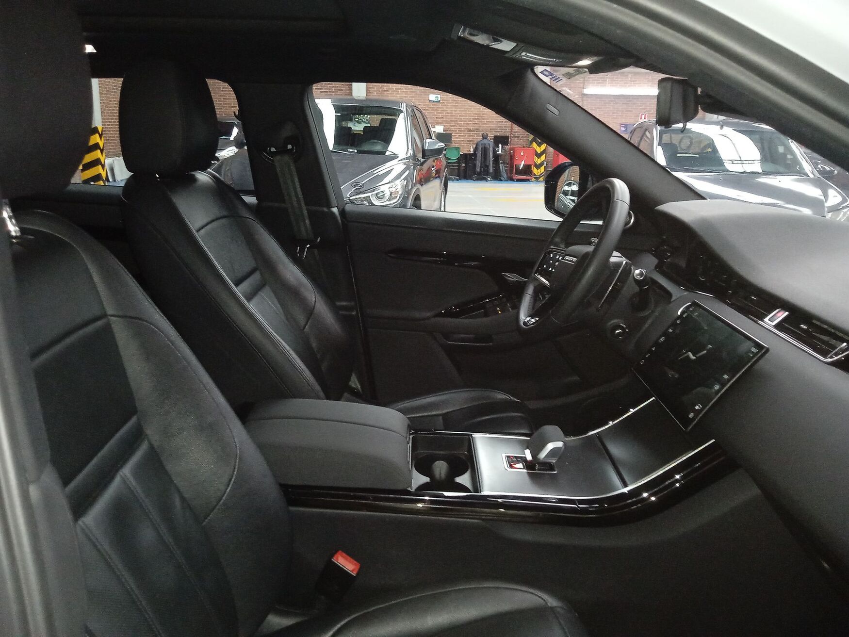 LAND ROVER RANGEROVER 2025