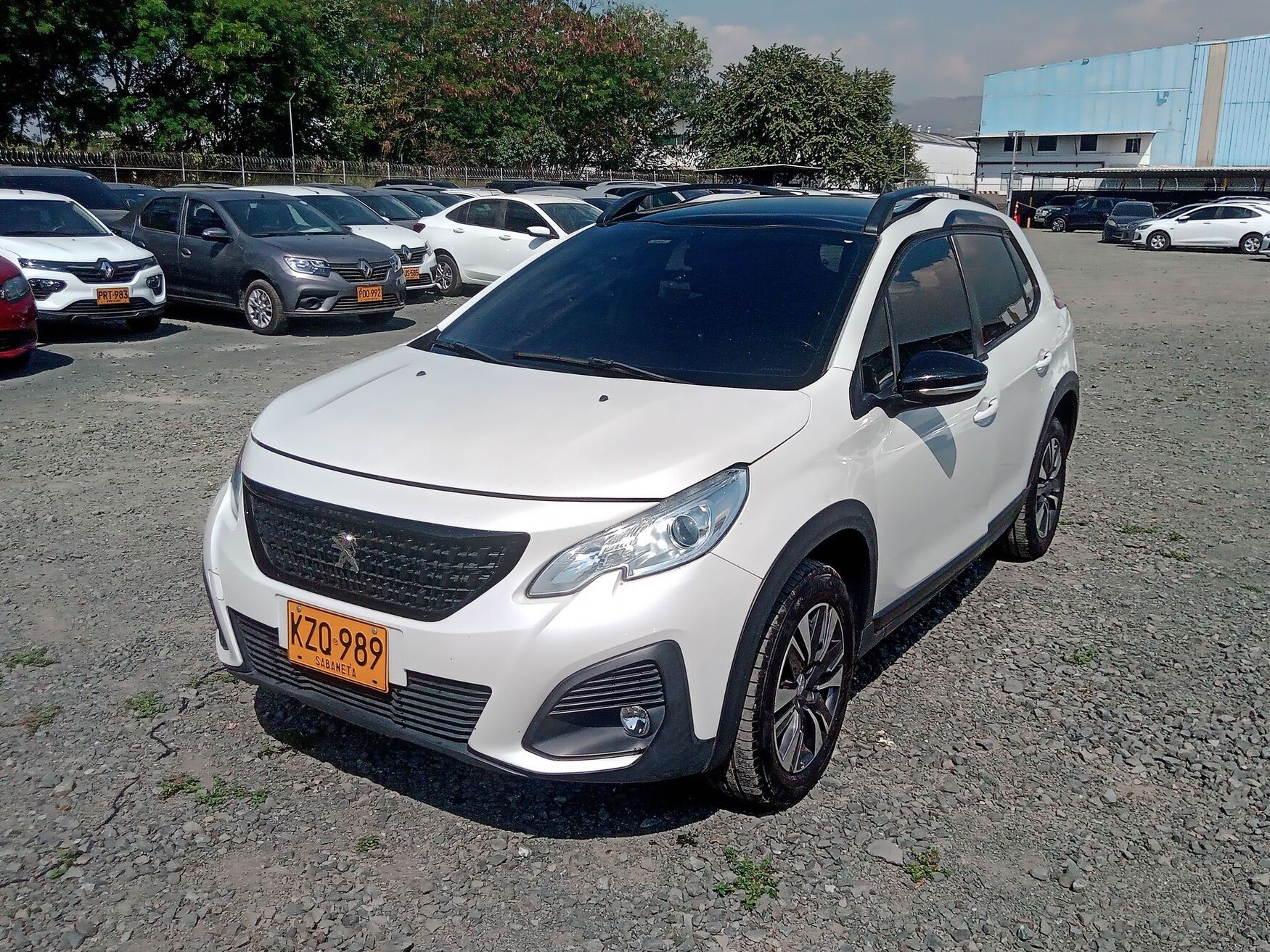 PEUGEOT 2008 2022