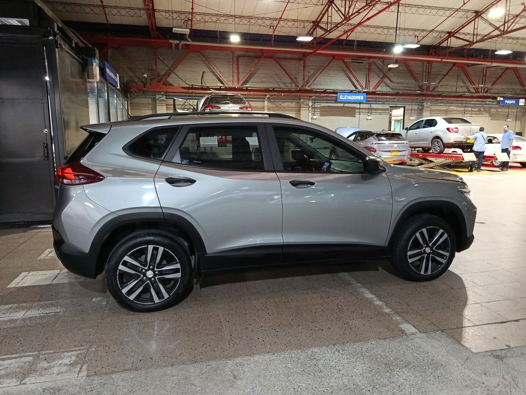 CHEVROLET TRACKER 2025