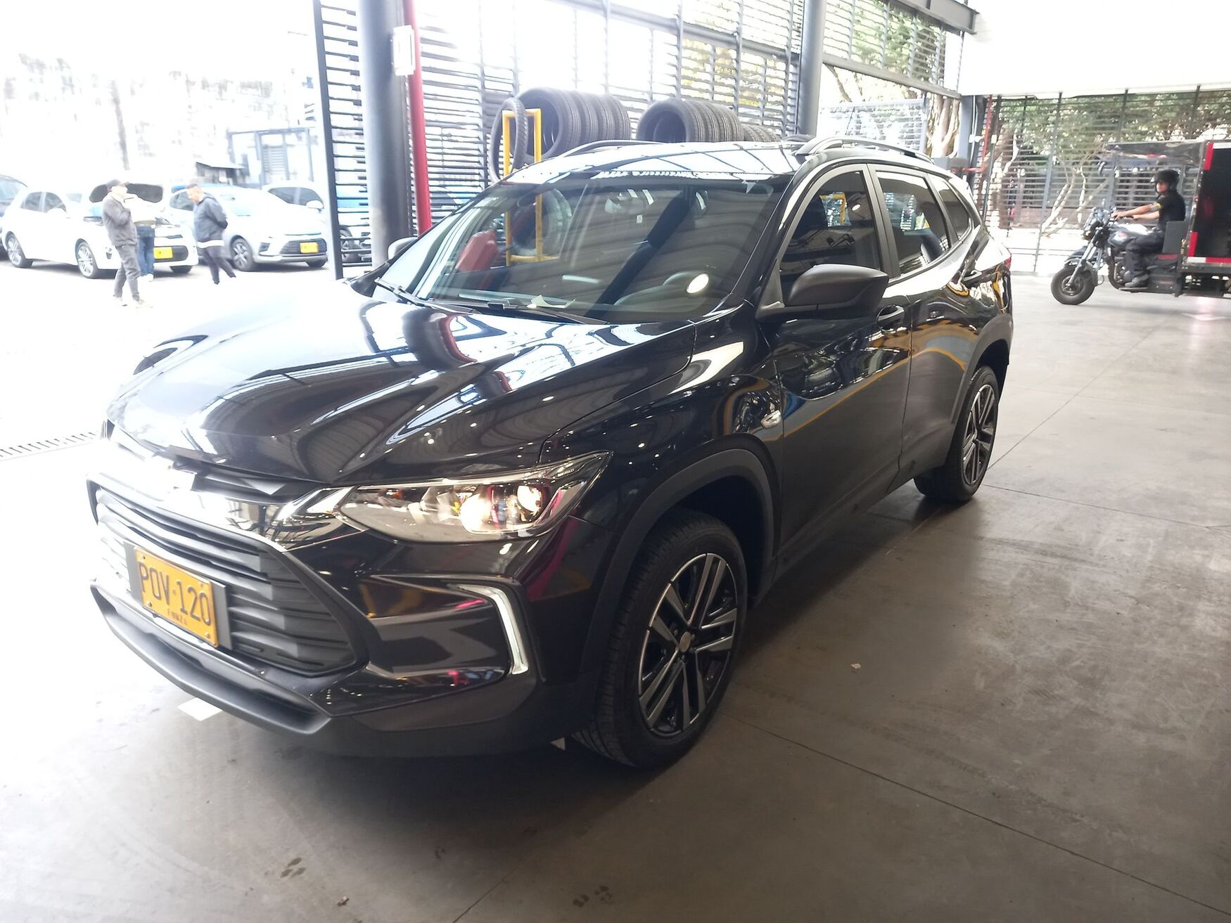 CHEVROLET TRACKER 2025