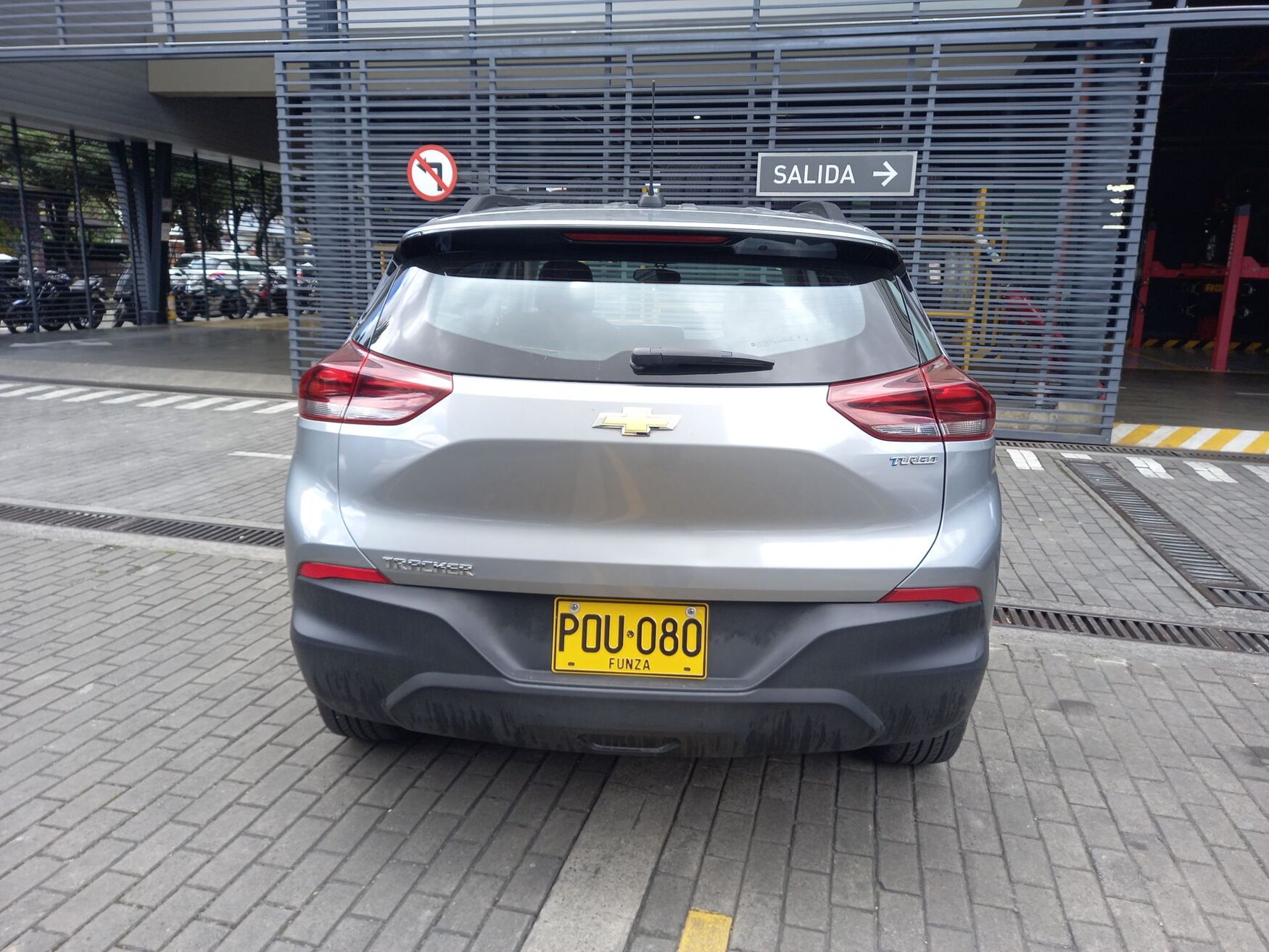 CHEVROLET TRACKER 2025