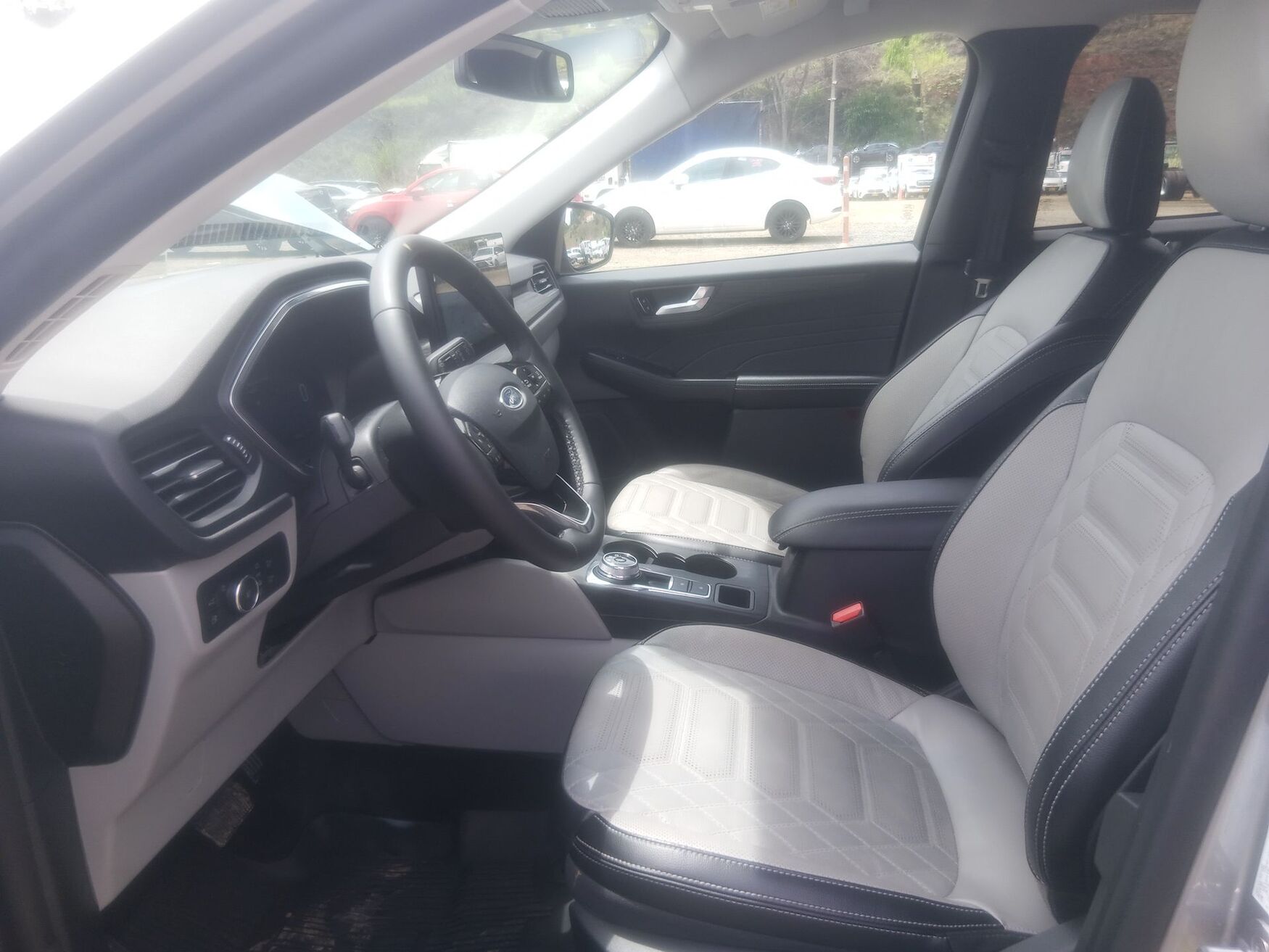 FORD ESCAPE 2024