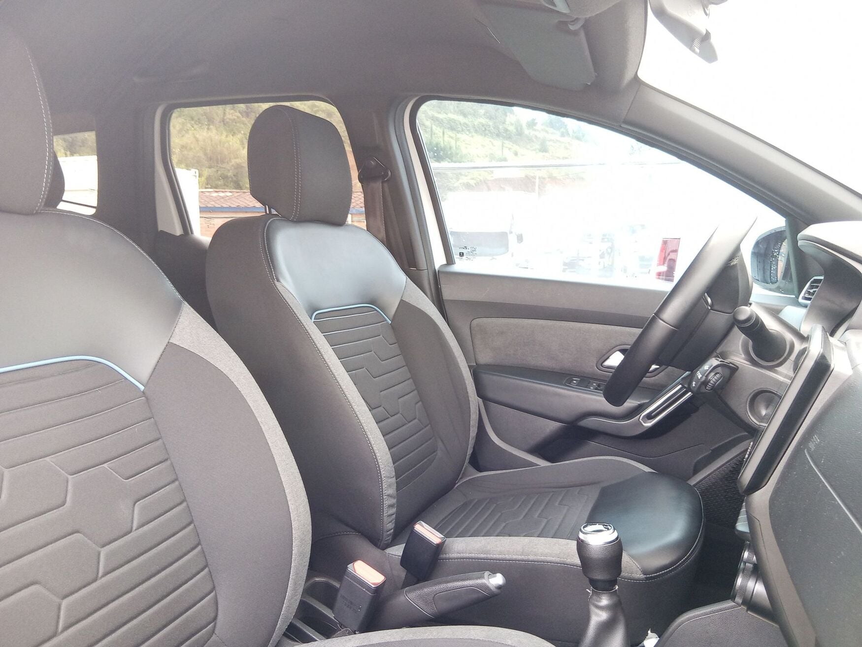 RENAULT DUSTER 2024