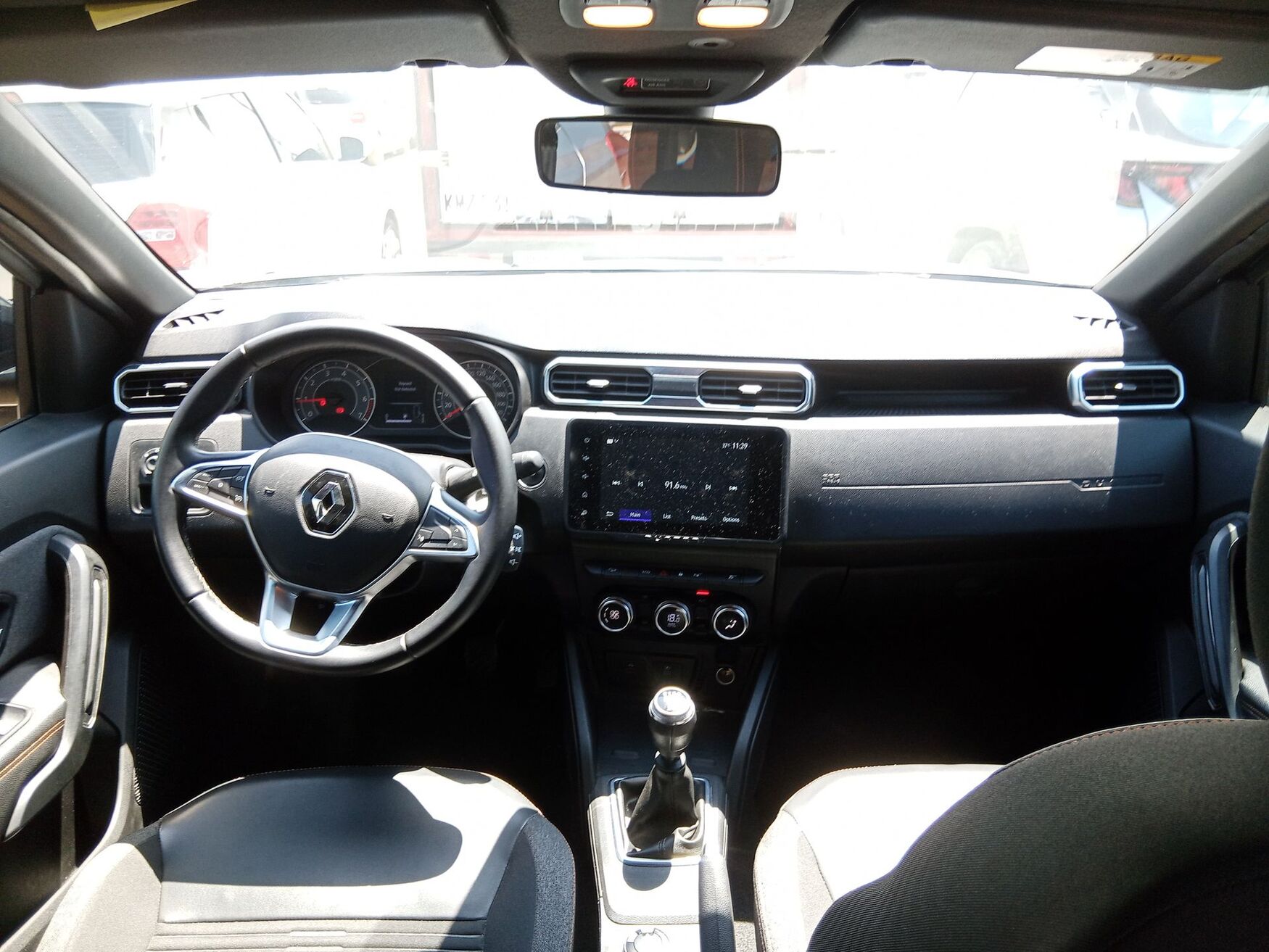 RENAULT DUSTER 2025