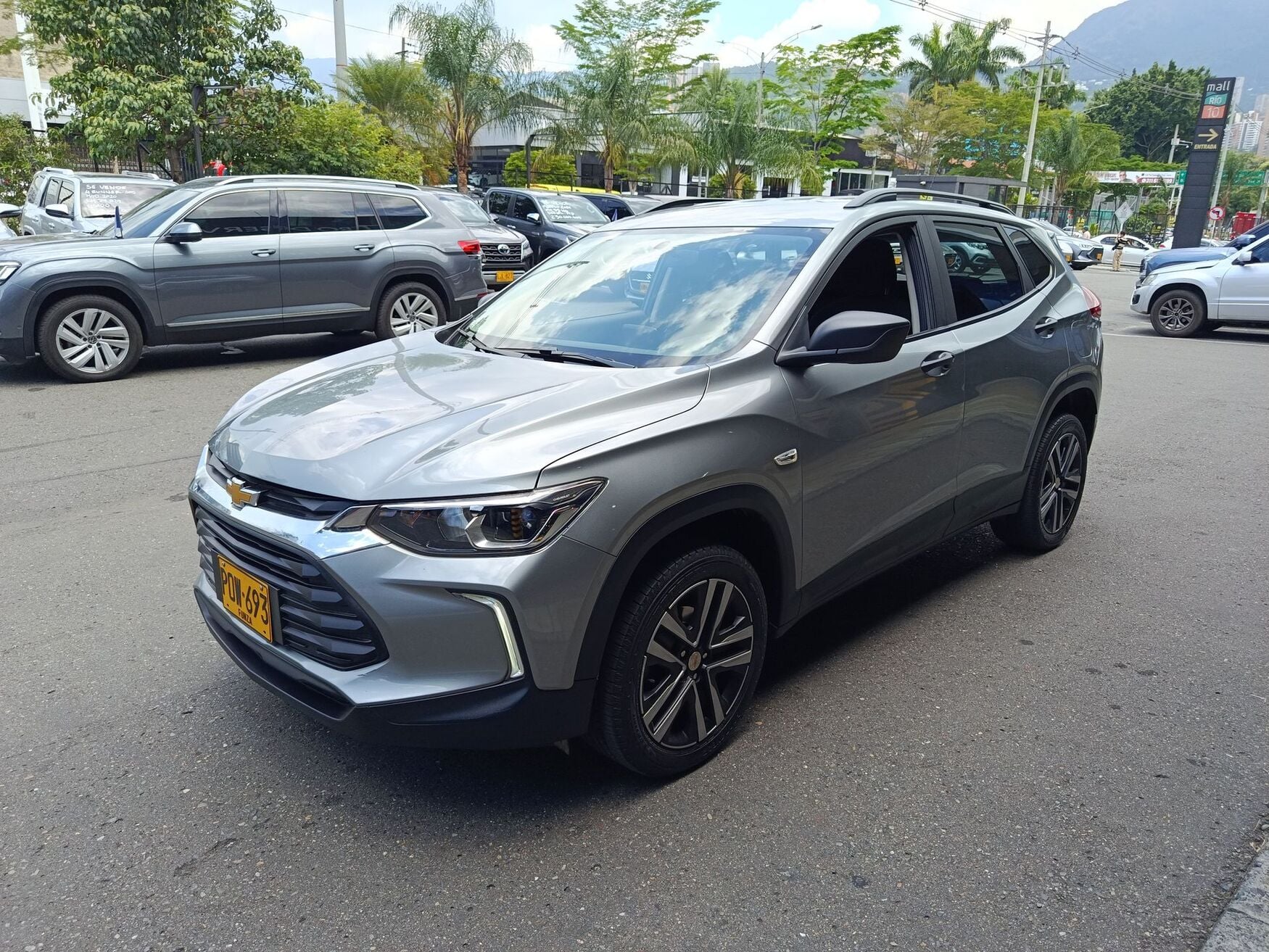 CHEVROLET TRACKER 2025