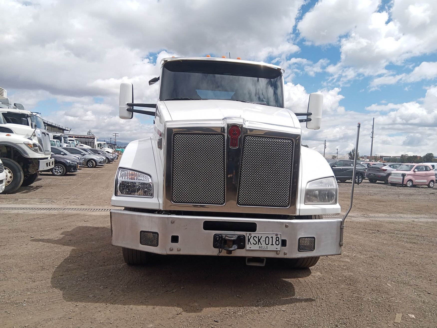 KENWORTH T880 PACCAR 2022