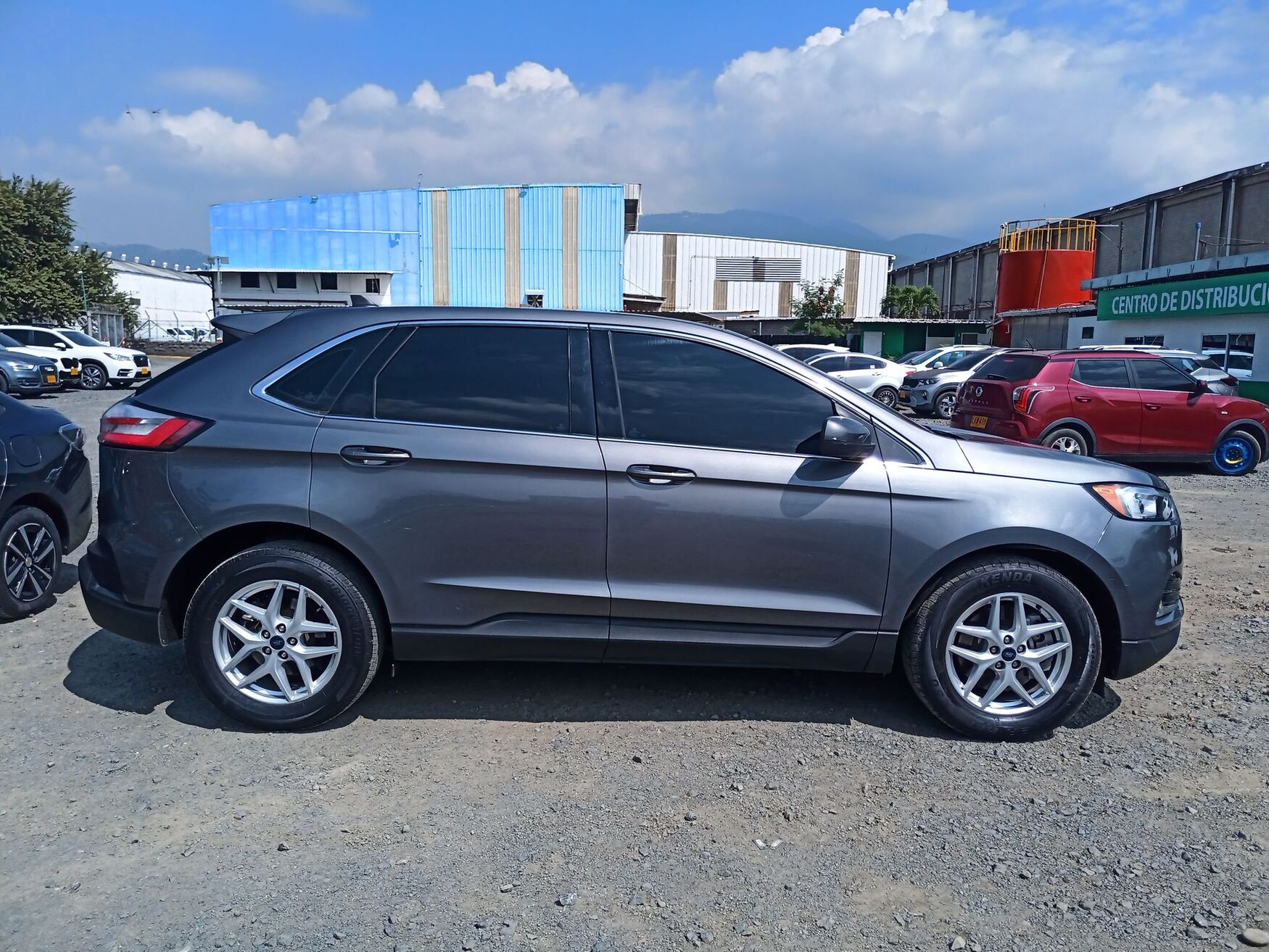FORD EDGE 2022
