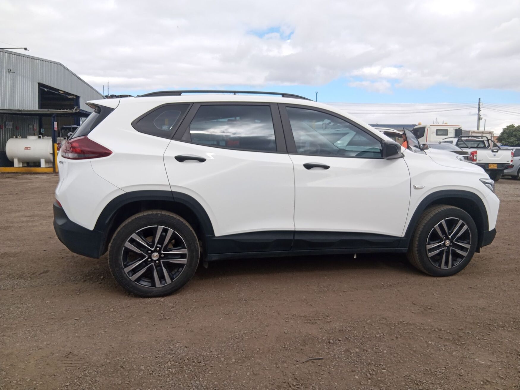 CHEVROLET TRACKER 2025