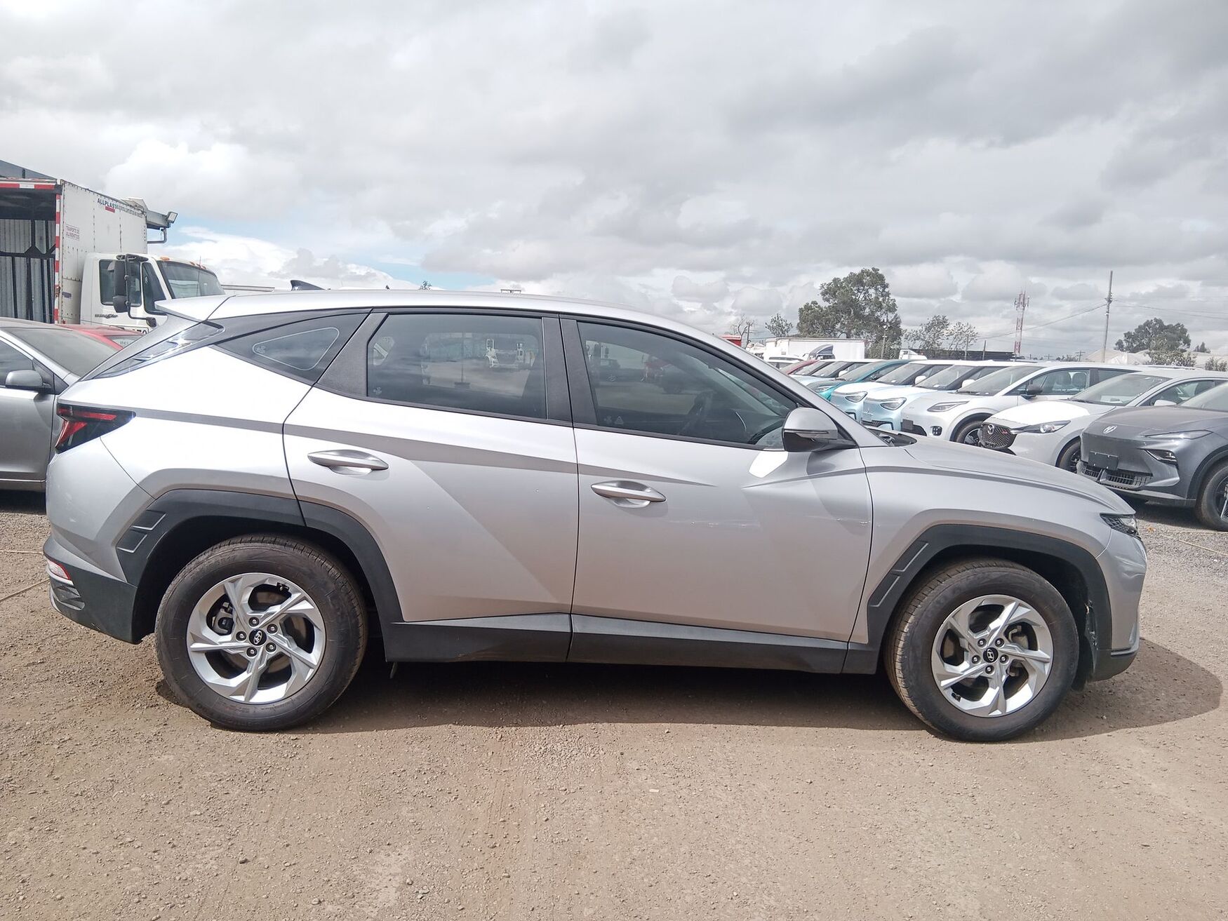 HYUNDAI TUCSON 2024