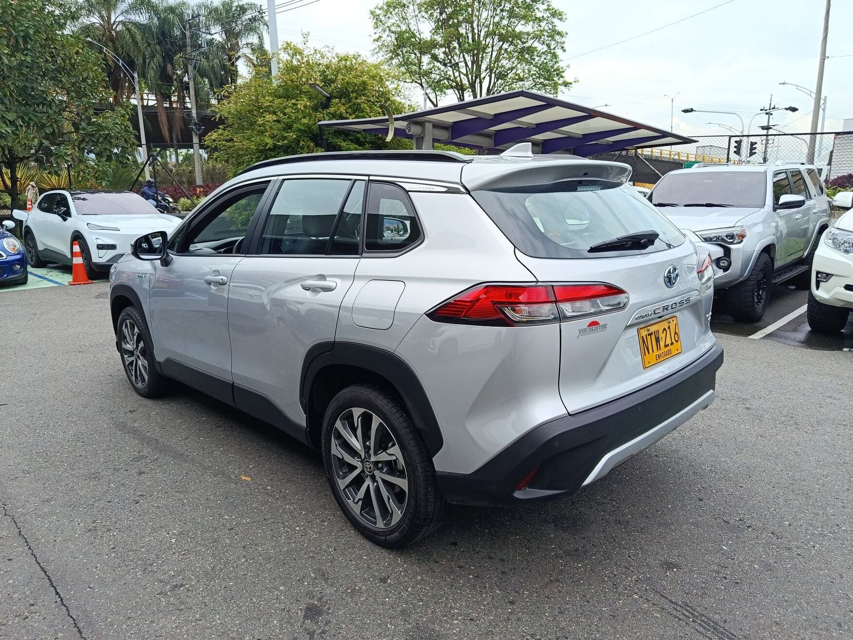 TOYOTA COROLLA CROSS 2025