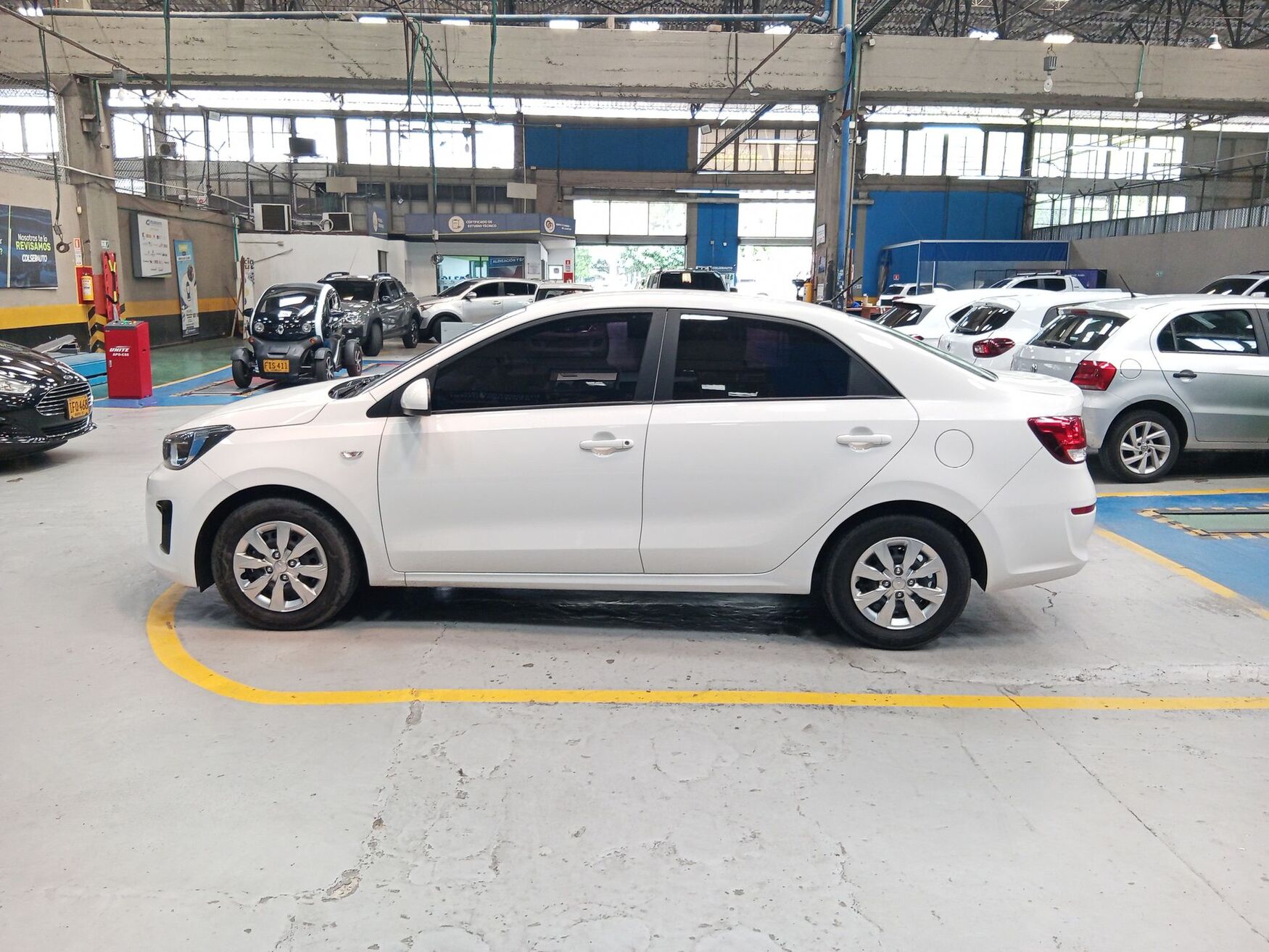 KIA SOLUTO 2025
