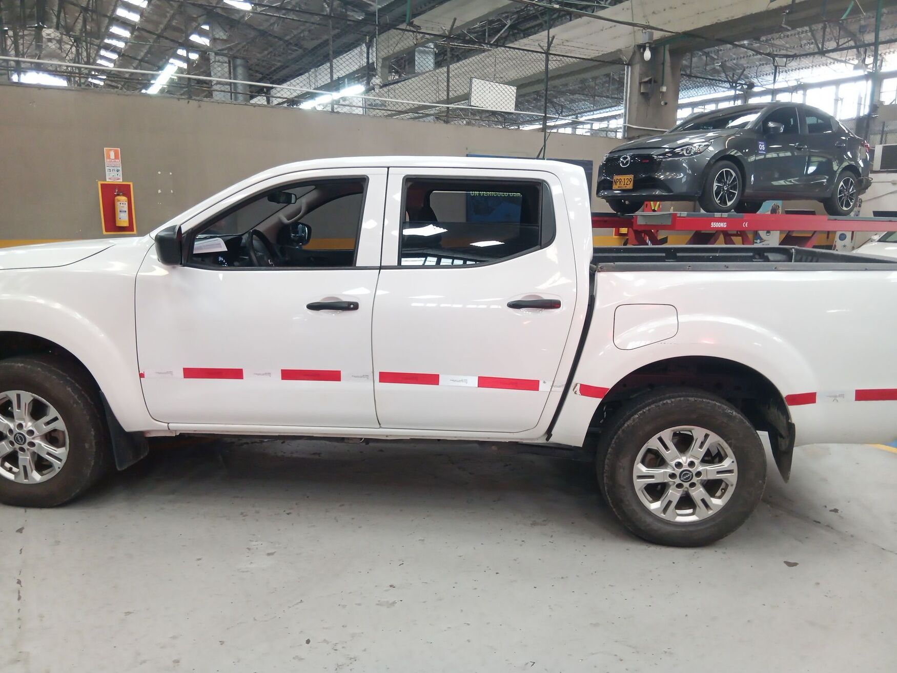 NISSAN FRONTIER 2025