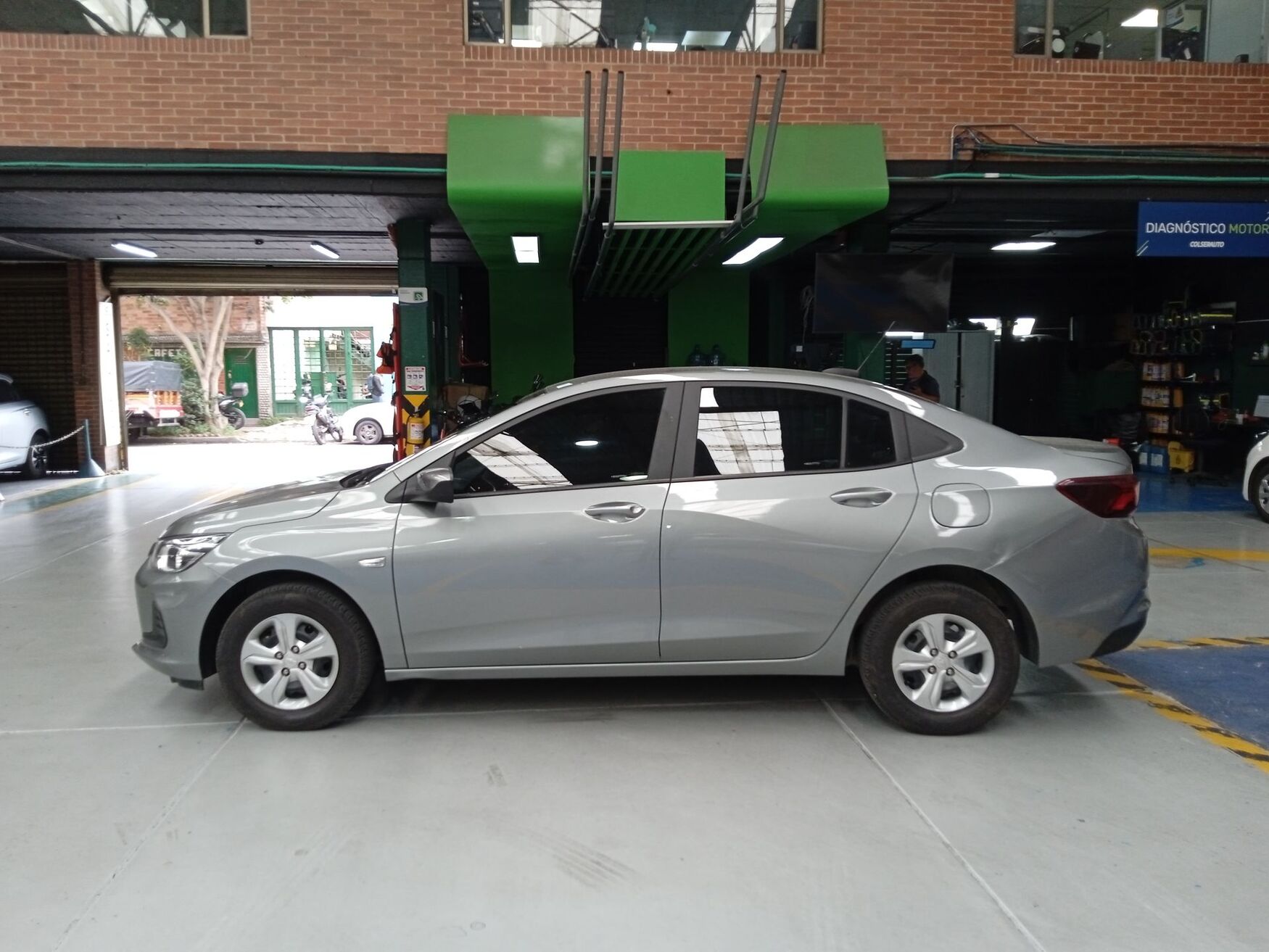 CHEVROLET ONIX 2025