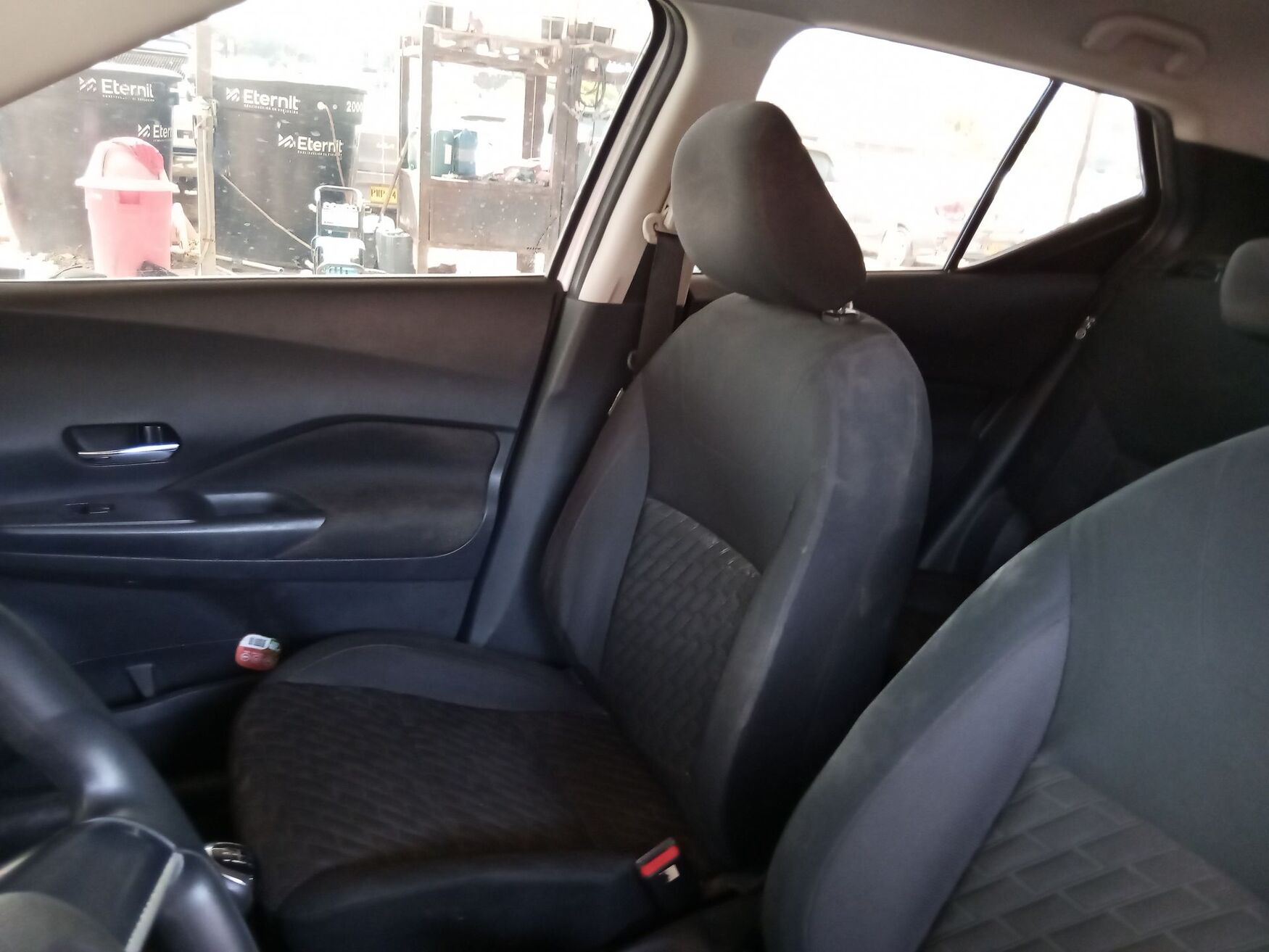 NISSAN KICKS 2023
