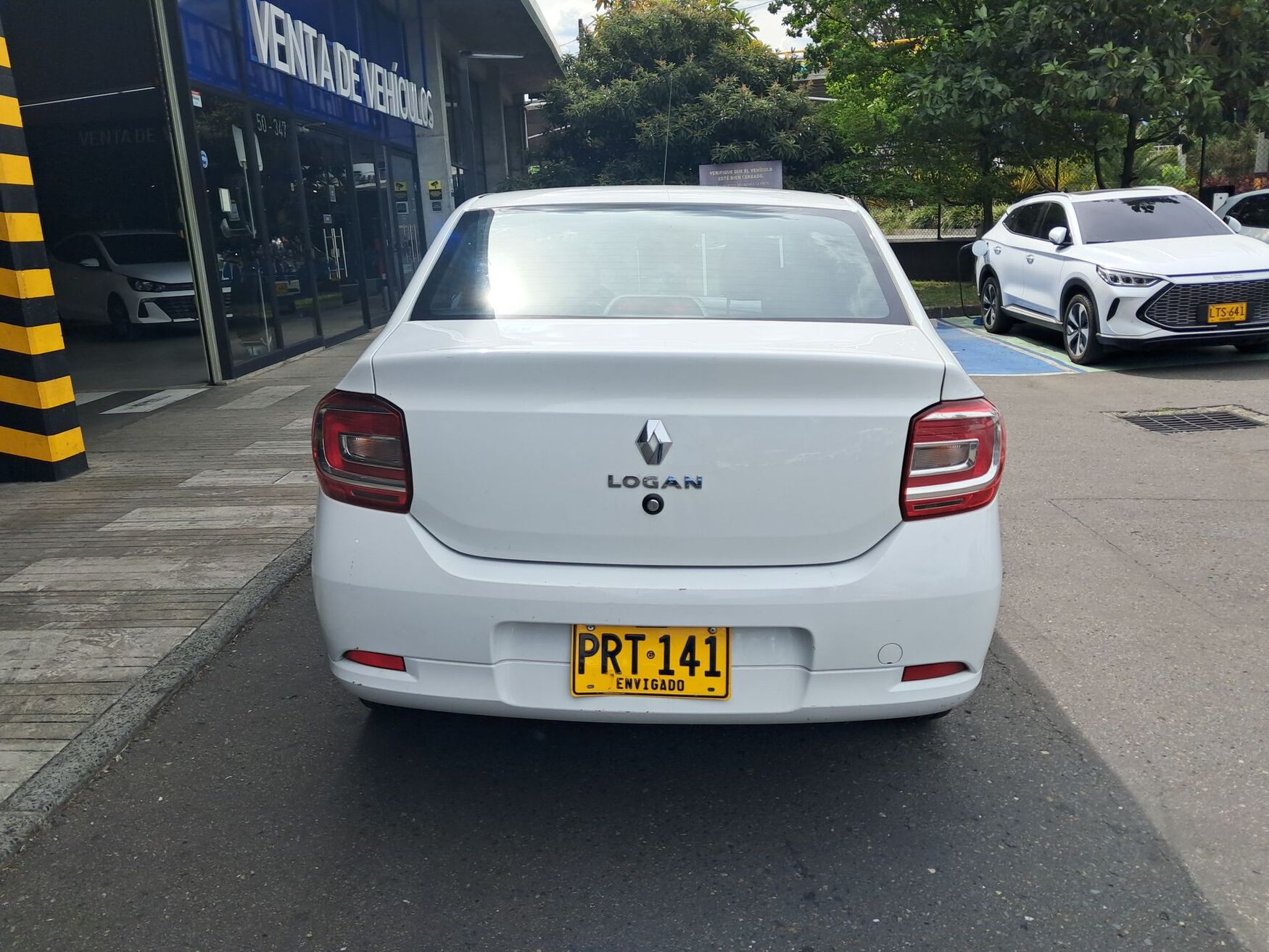 RENAULT LOGAN 2026