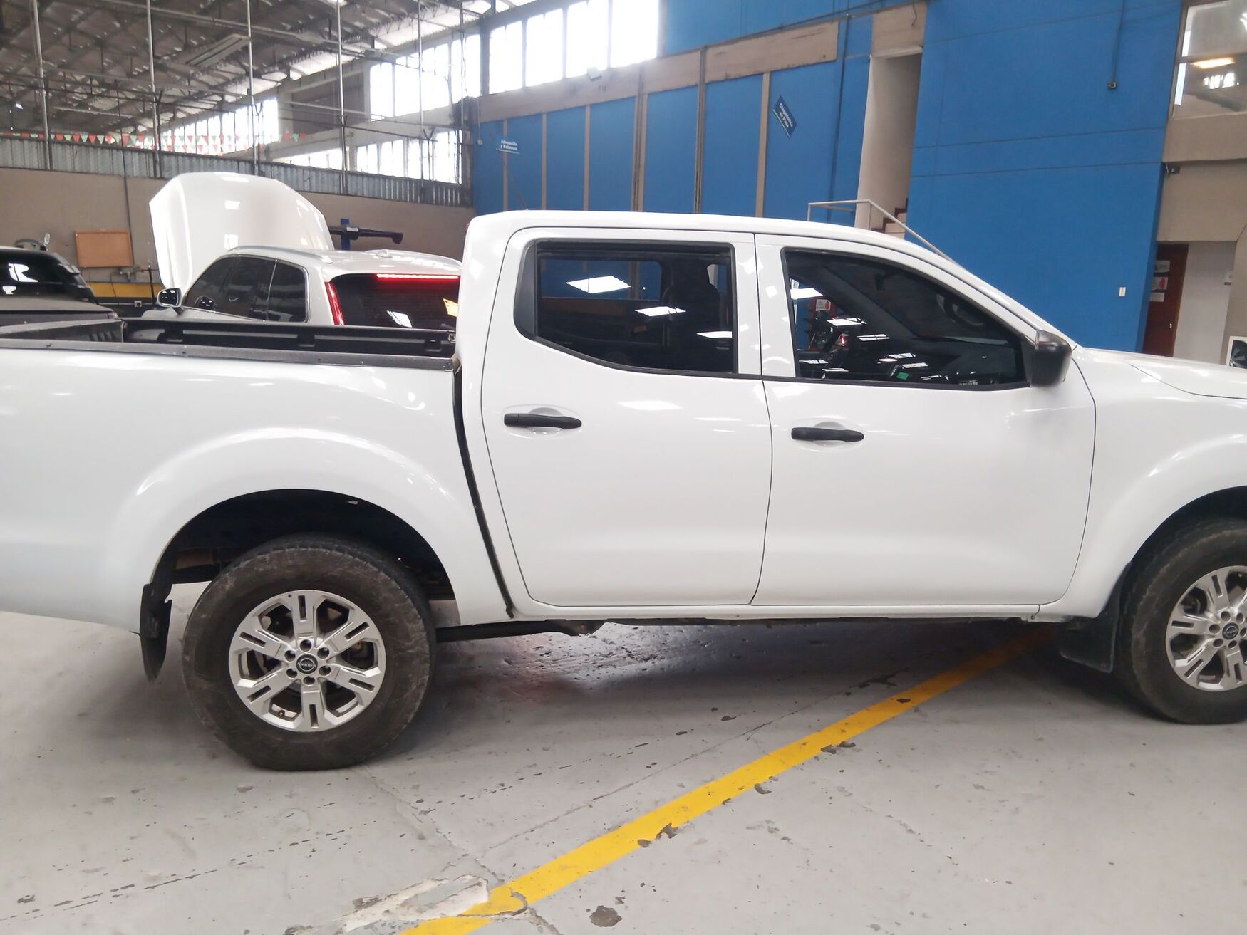 NISSAN FRONTIER 2025