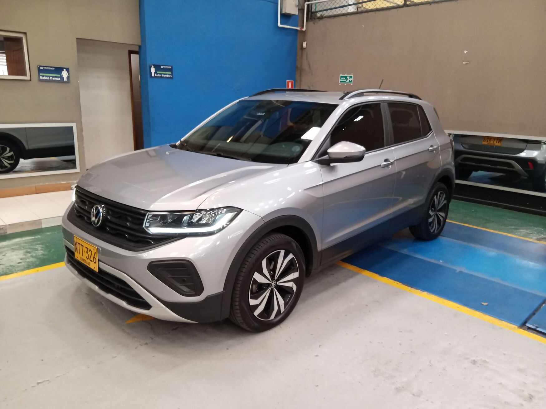 VOLKSWAGEN T-CROSS 2025