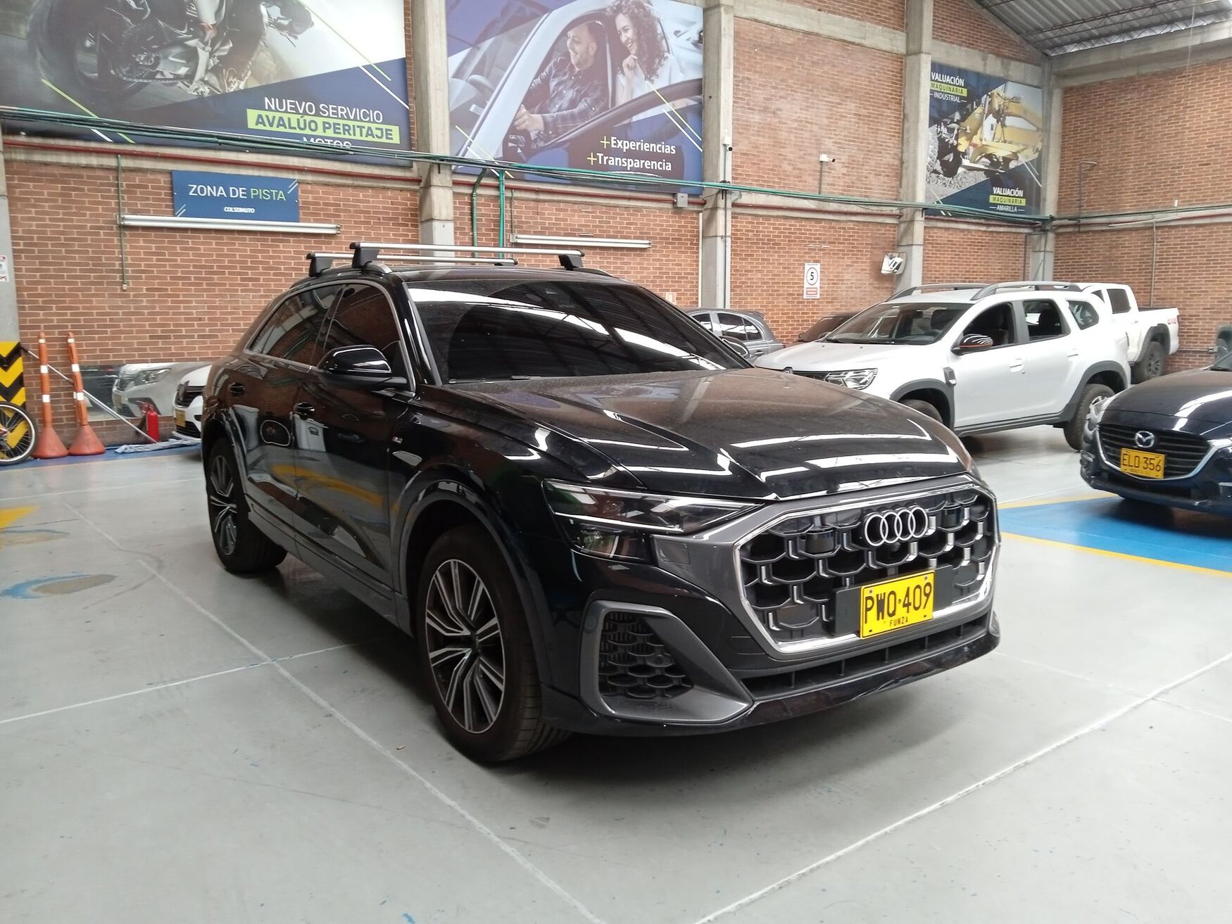 AUDI Q8 2025