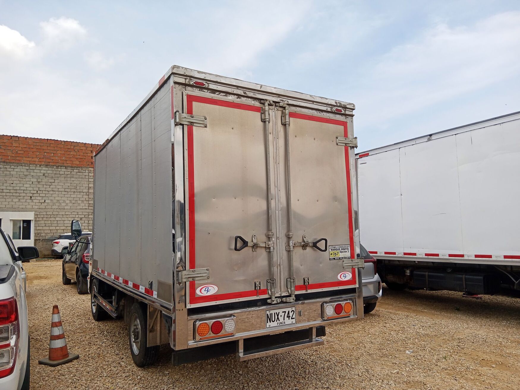 FOTON FHR 2025