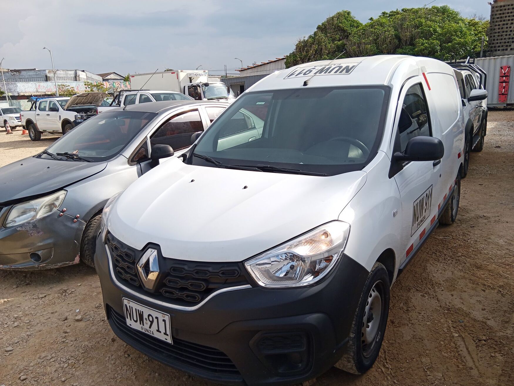 RENAULT KANGOO 2024